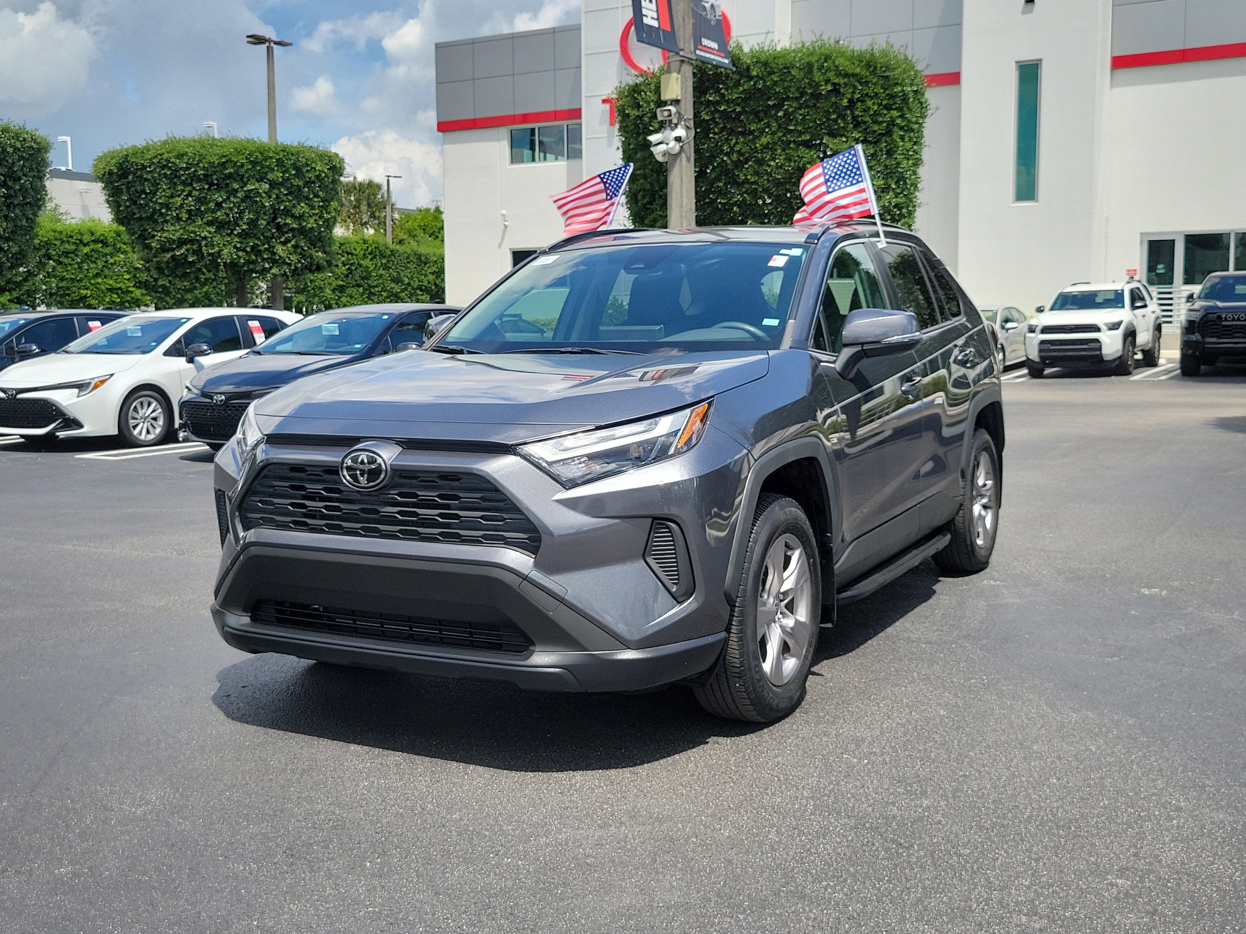 2023 Toyota RAV4 XLE