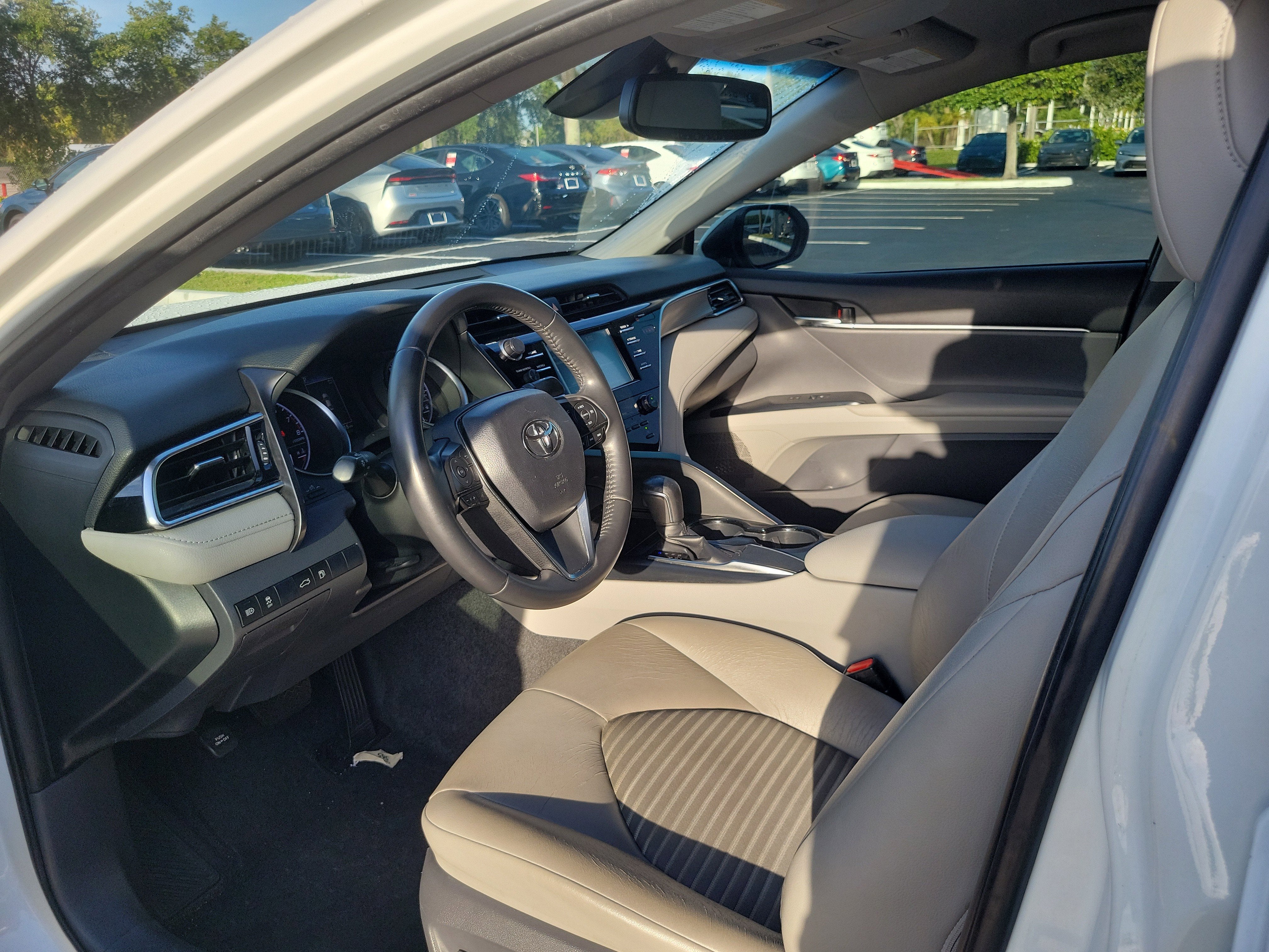 2018 Toyota Camry SE