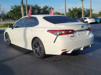 2018 Toyota Camry SE