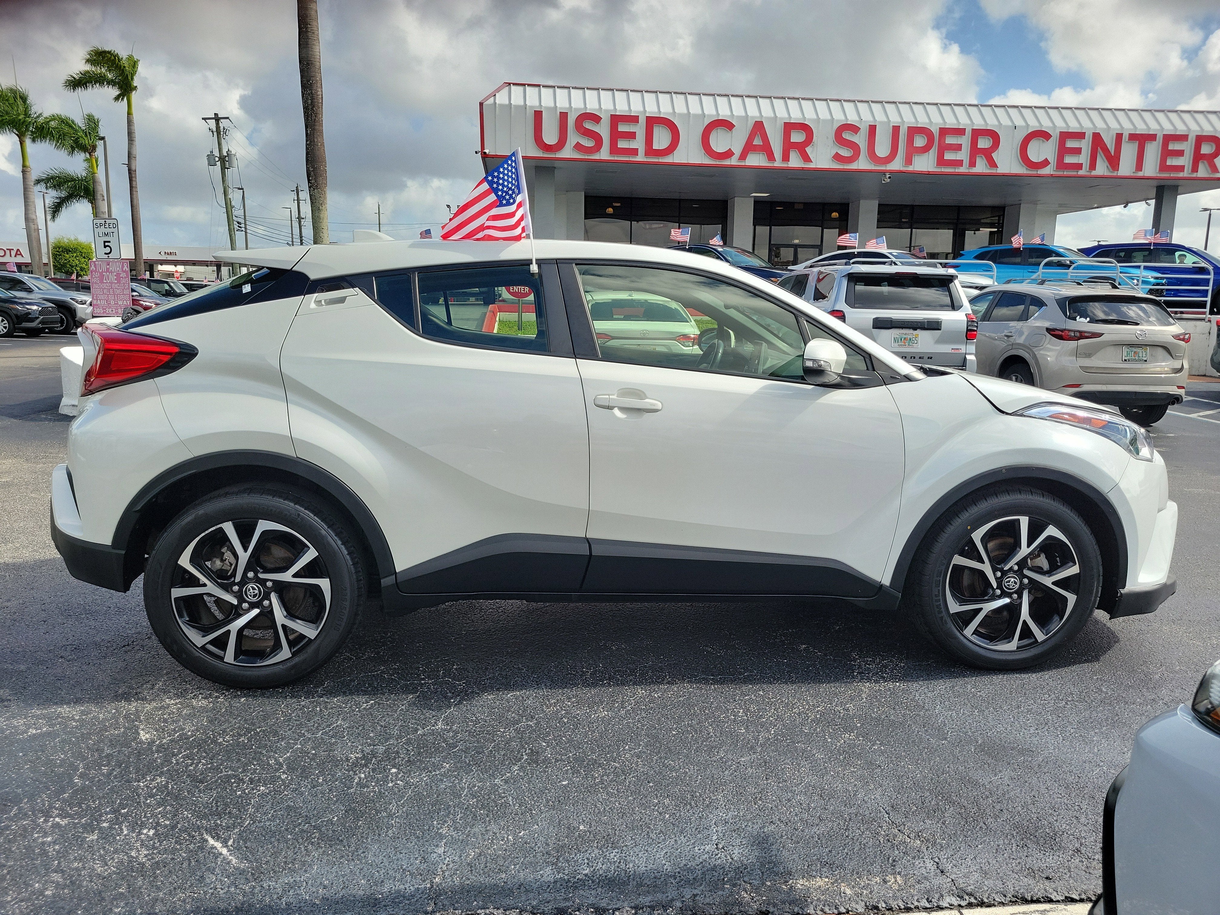 2019 Toyota C-HR XLE