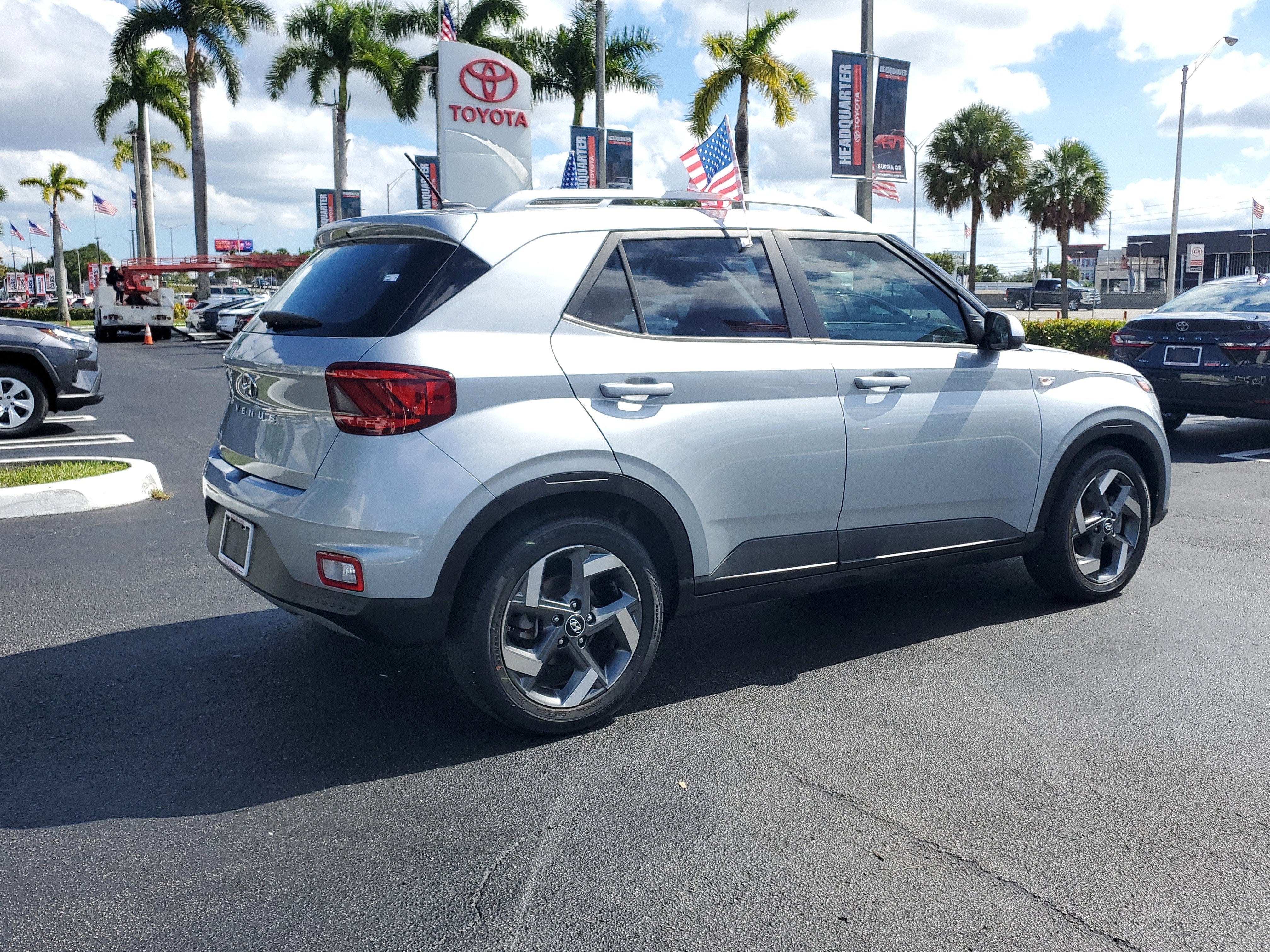 2023 Hyundai Venue SEL