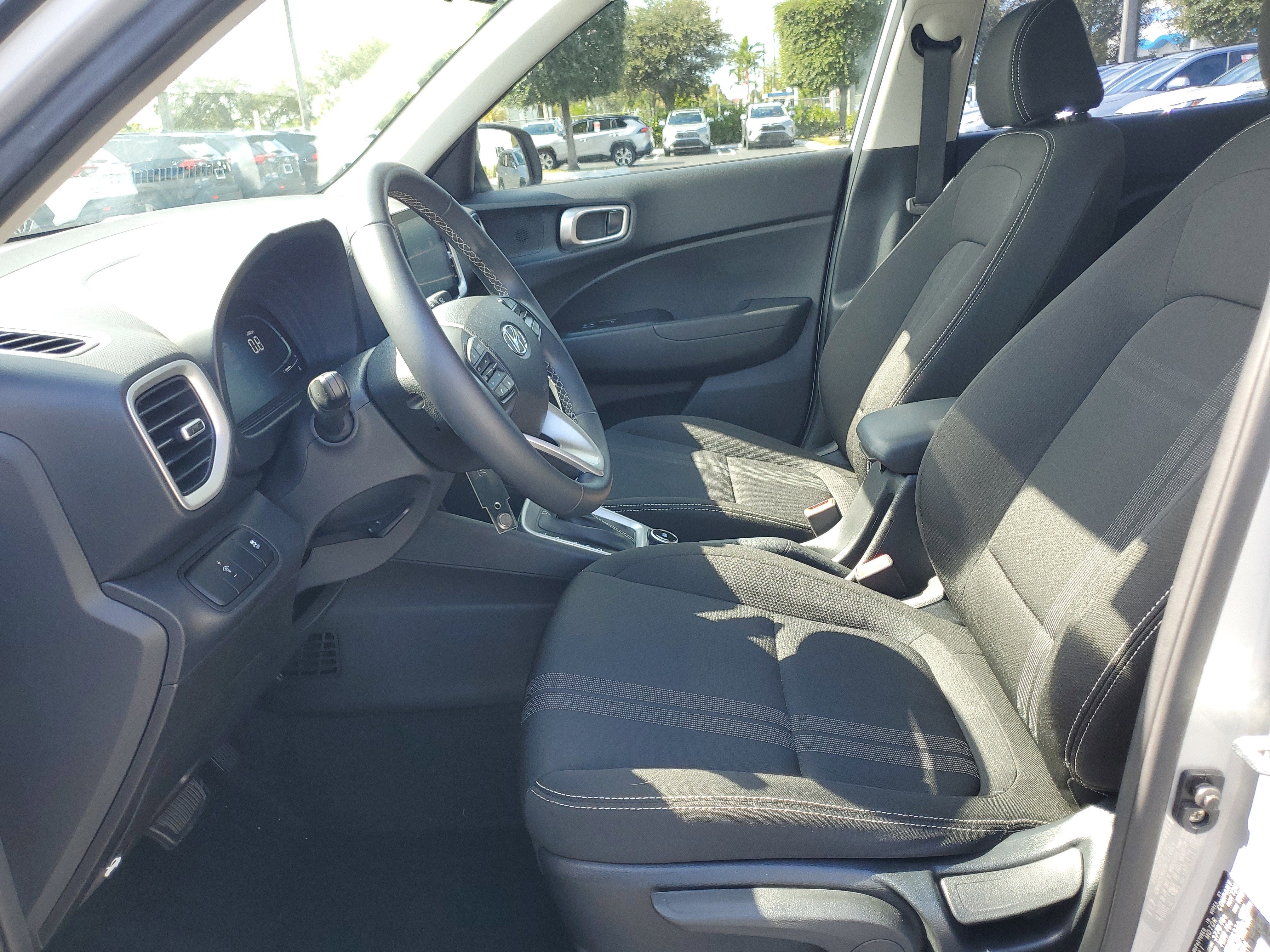 2023 Hyundai Venue SEL