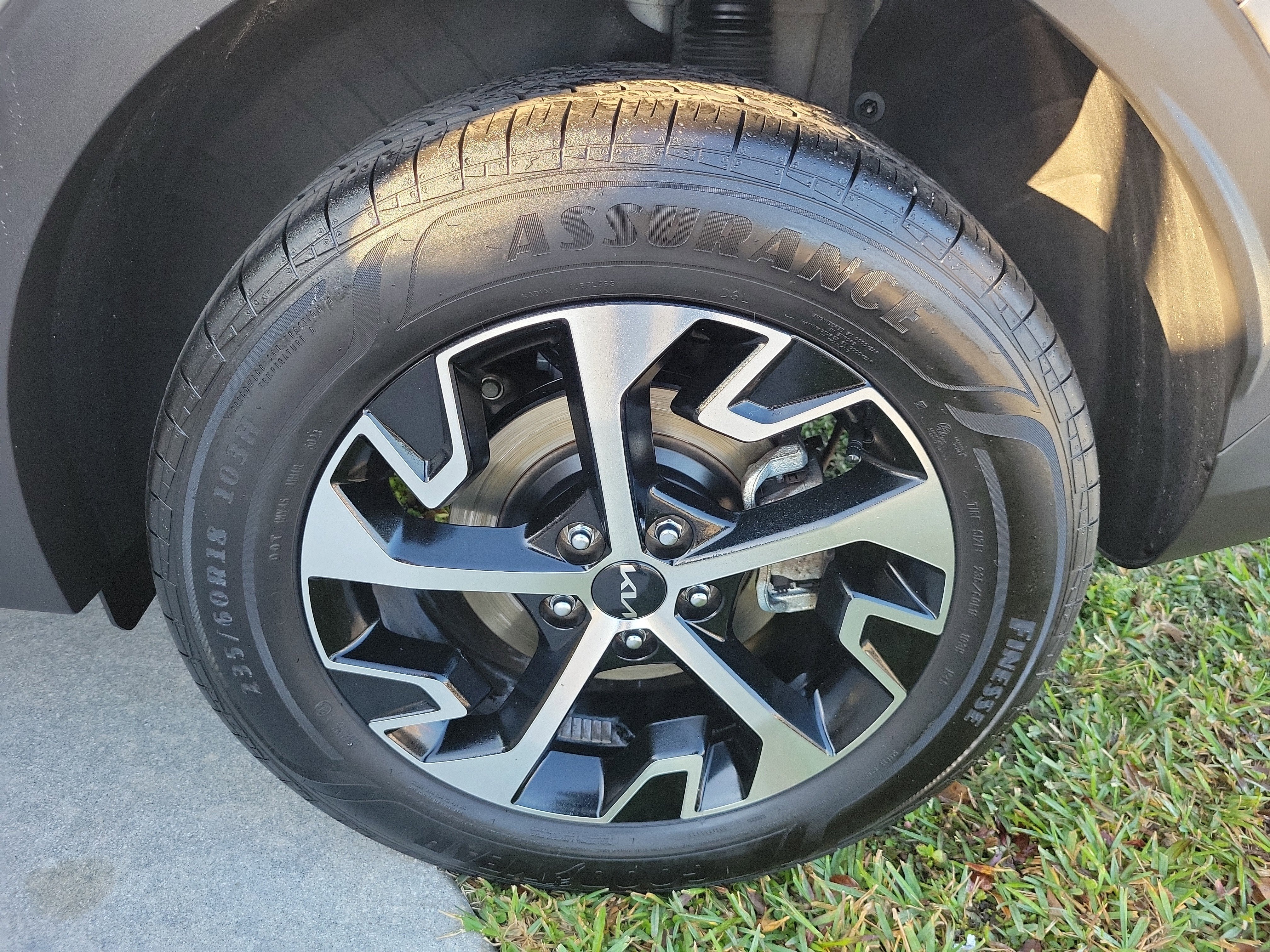 2024 Kia Sportage EX