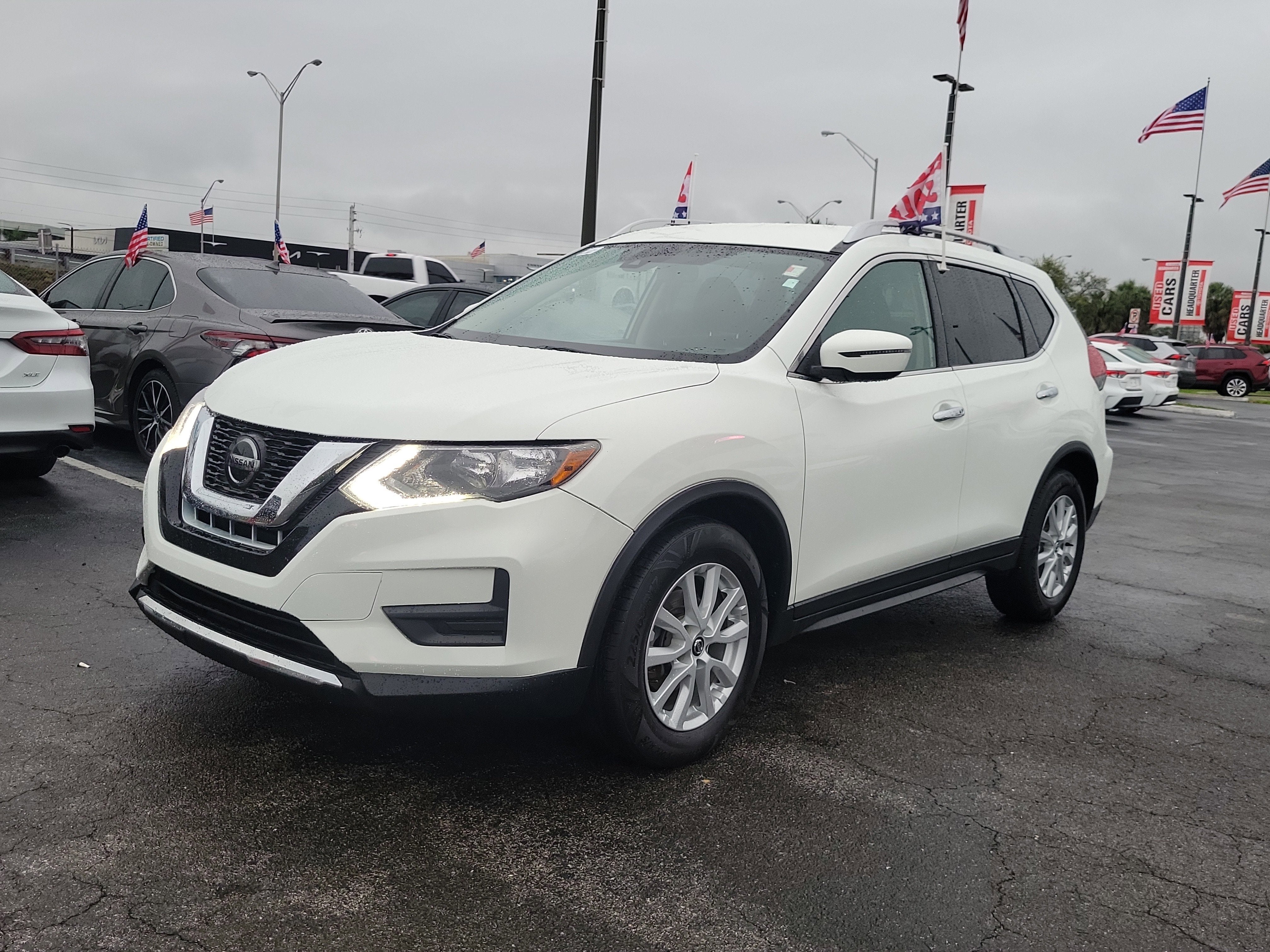 2020 Nissan Rogue SV