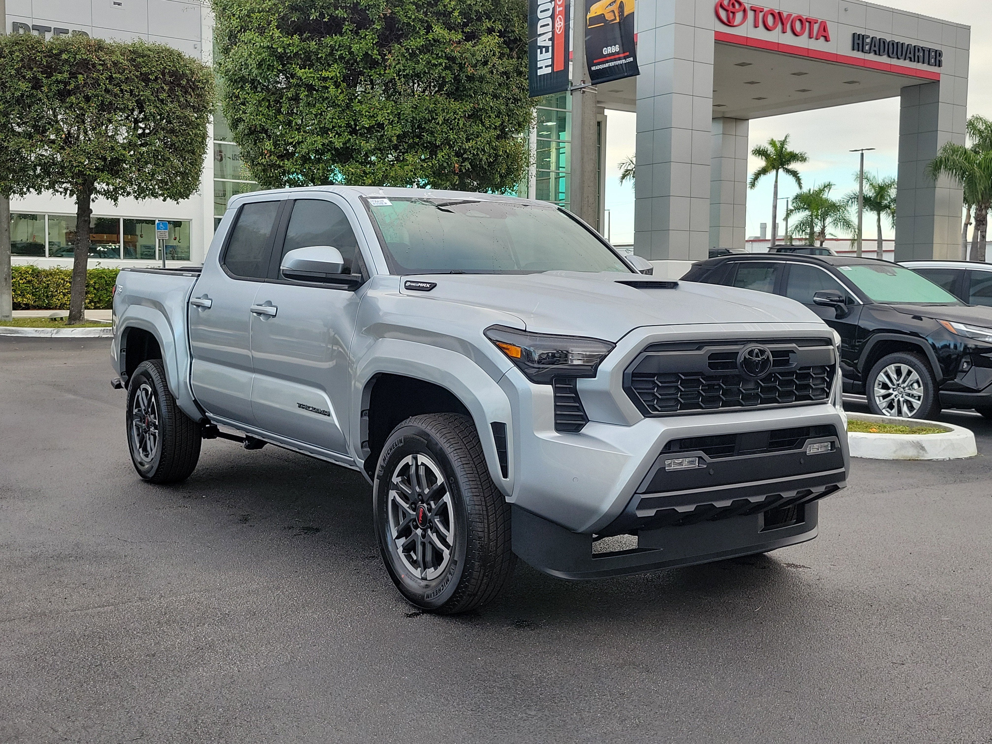 2026 Toyota Tacoma i-FORCE MAX TRD Sport i-FORCE MAX