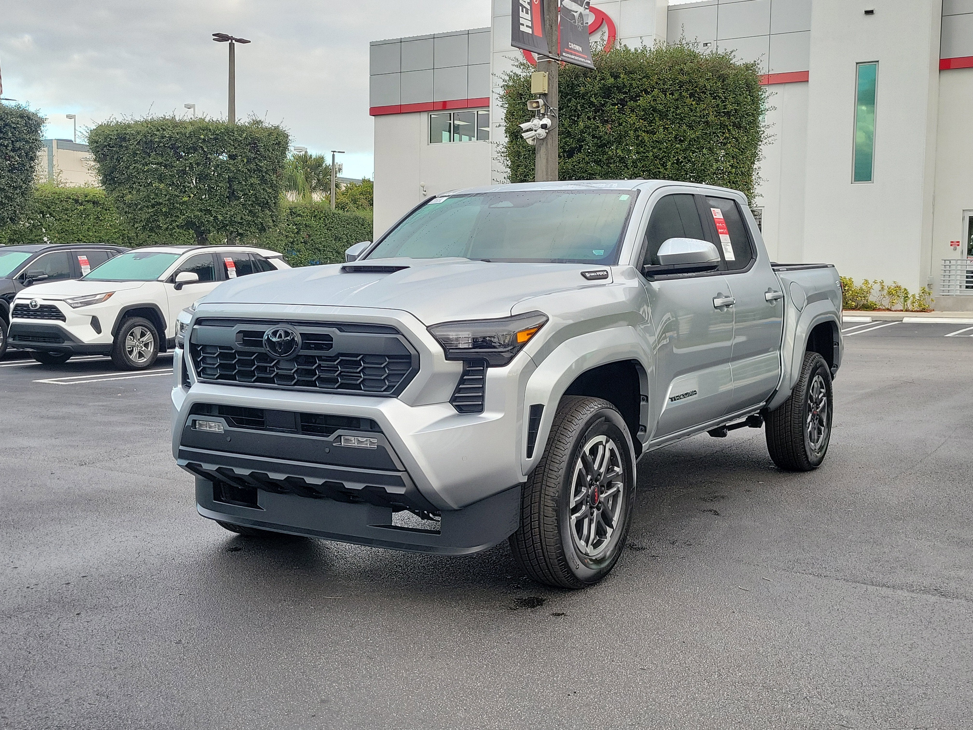 2026 Toyota Tacoma i-FORCE MAX TRD Sport i-FORCE MAX