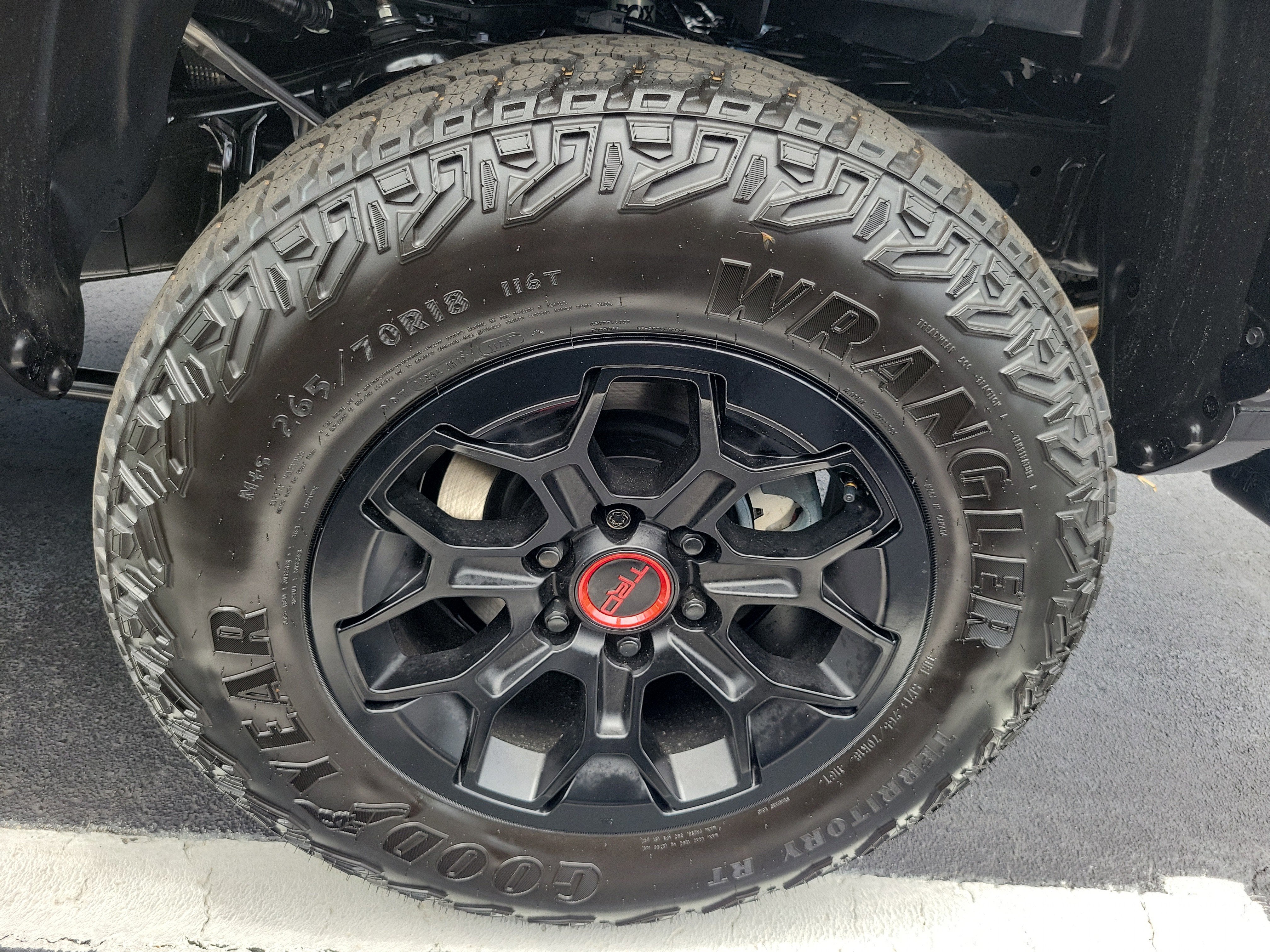 2026 Toyota Tacoma i-FORCE MAX TRD Pro