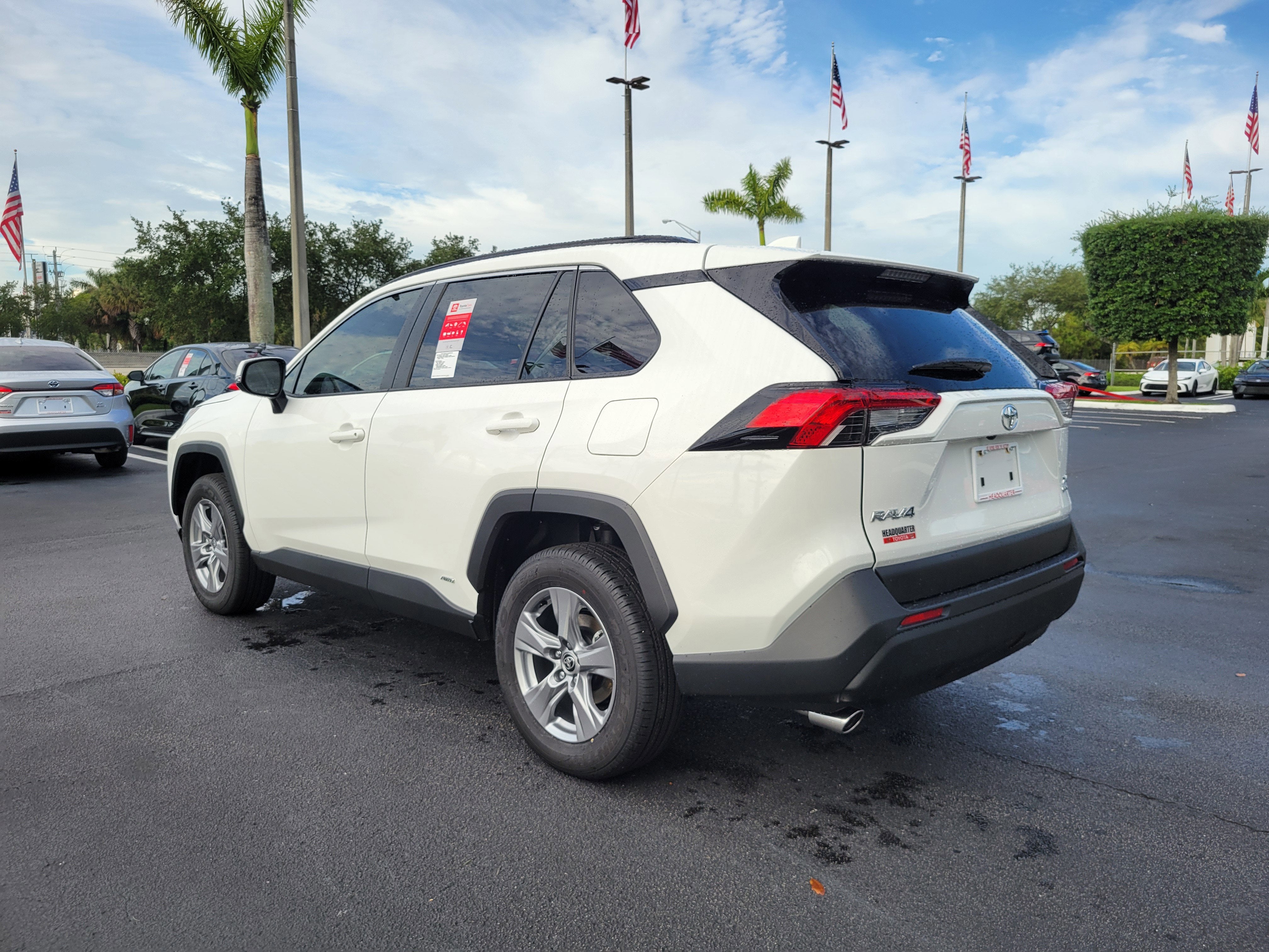 2025 Toyota RAV4 Hybrid Hybrid XLE