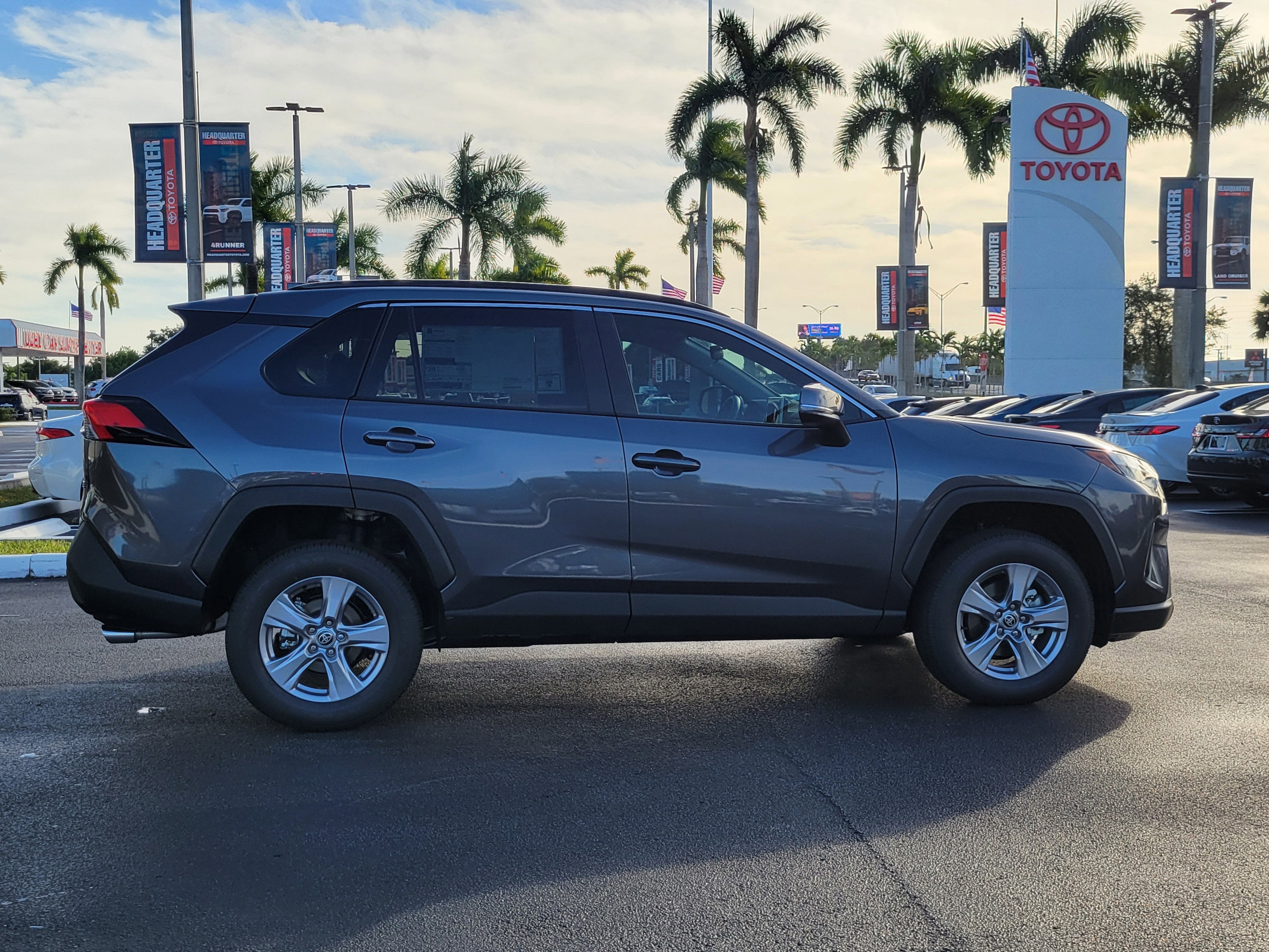 2025 Toyota RAV4 Hybrid Hybrid XLE