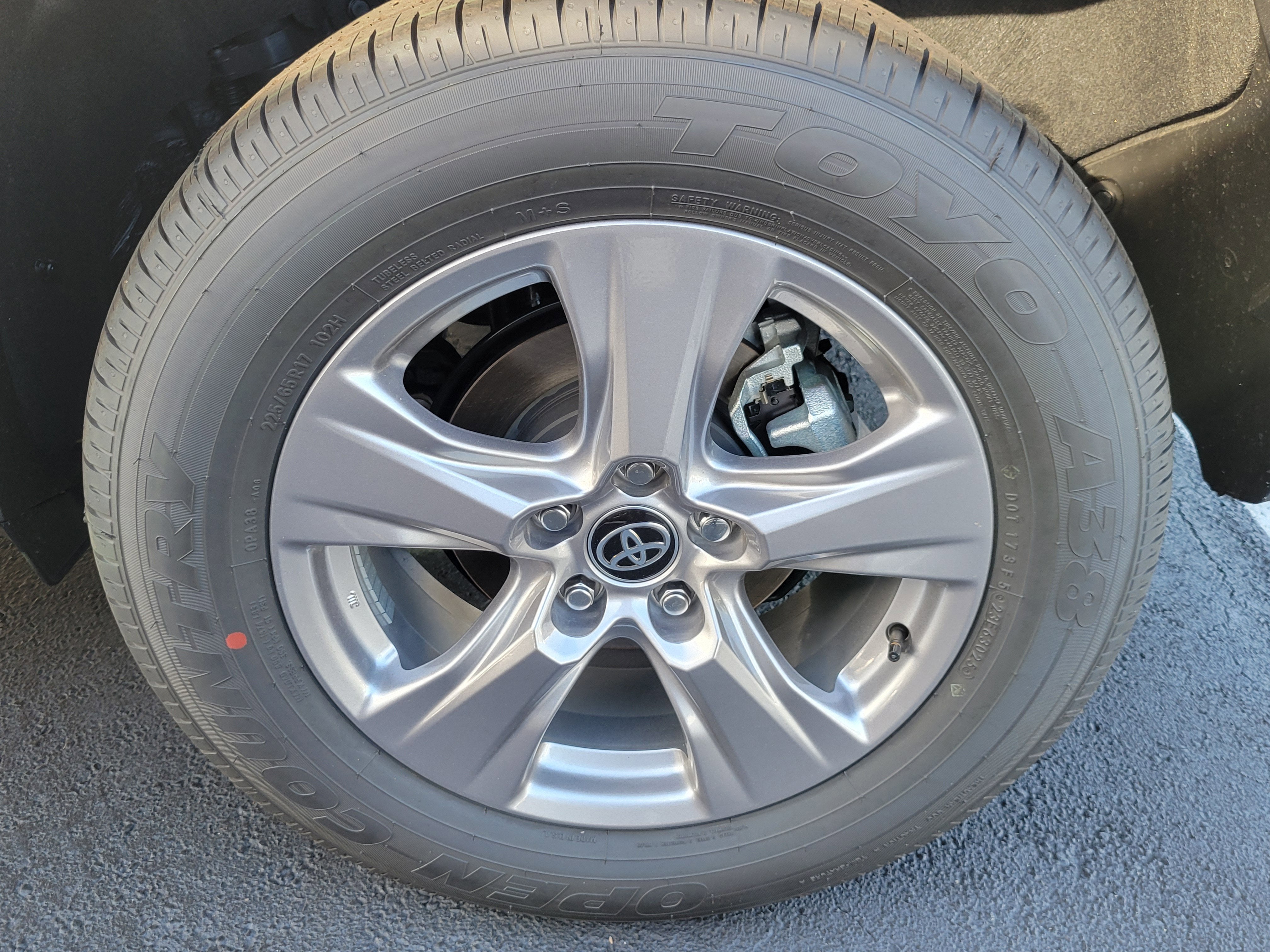 2025 Toyota RAV4 Hybrid Hybrid XLE