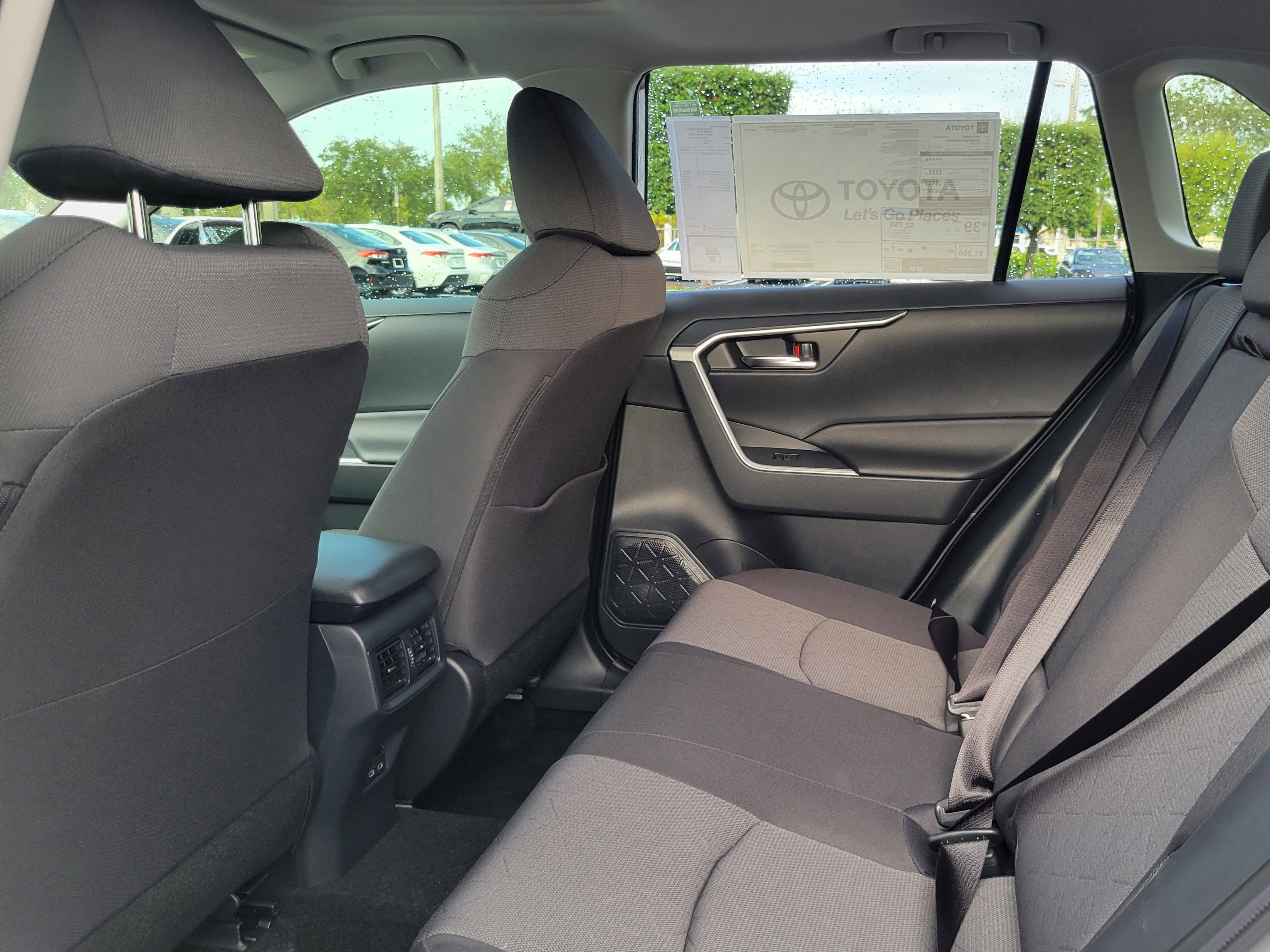 2025 Toyota RAV4 Hybrid Hybrid XLE