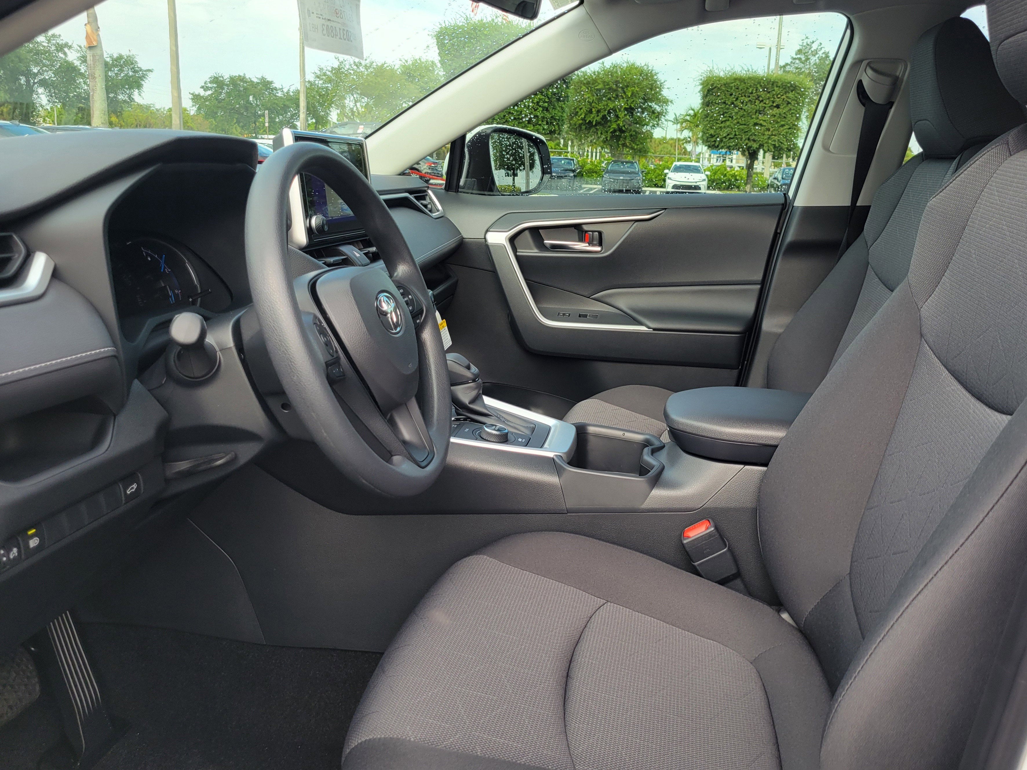 2025 Toyota RAV4 Hybrid Hybrid XLE