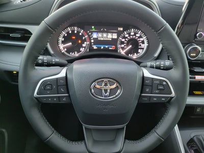 2026 Toyota Highlander XLE