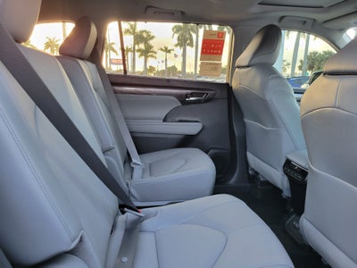 2026 Toyota Highlander Limited