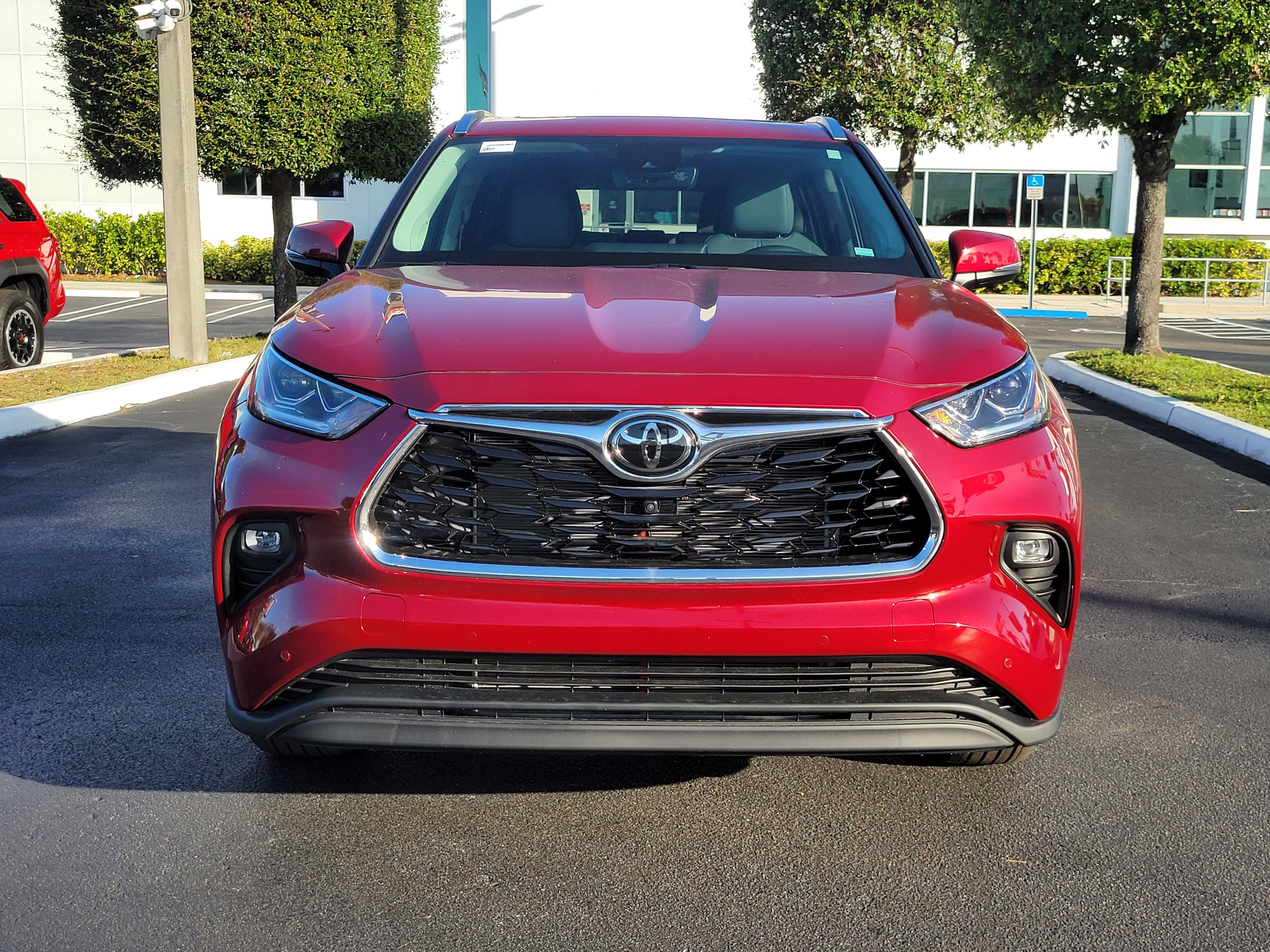 2026 Toyota Highlander Limited