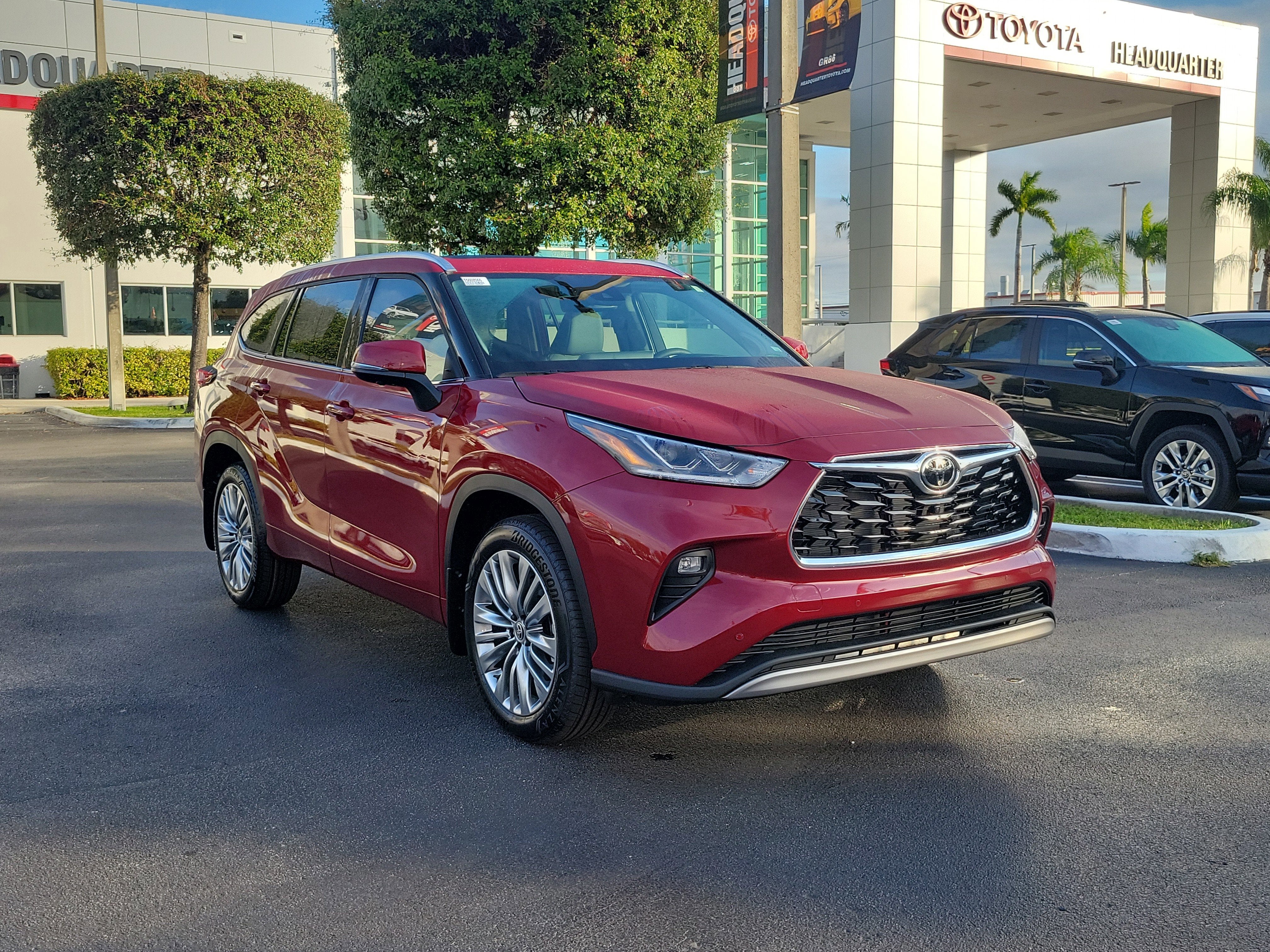 2026 Toyota Highlander Platinum