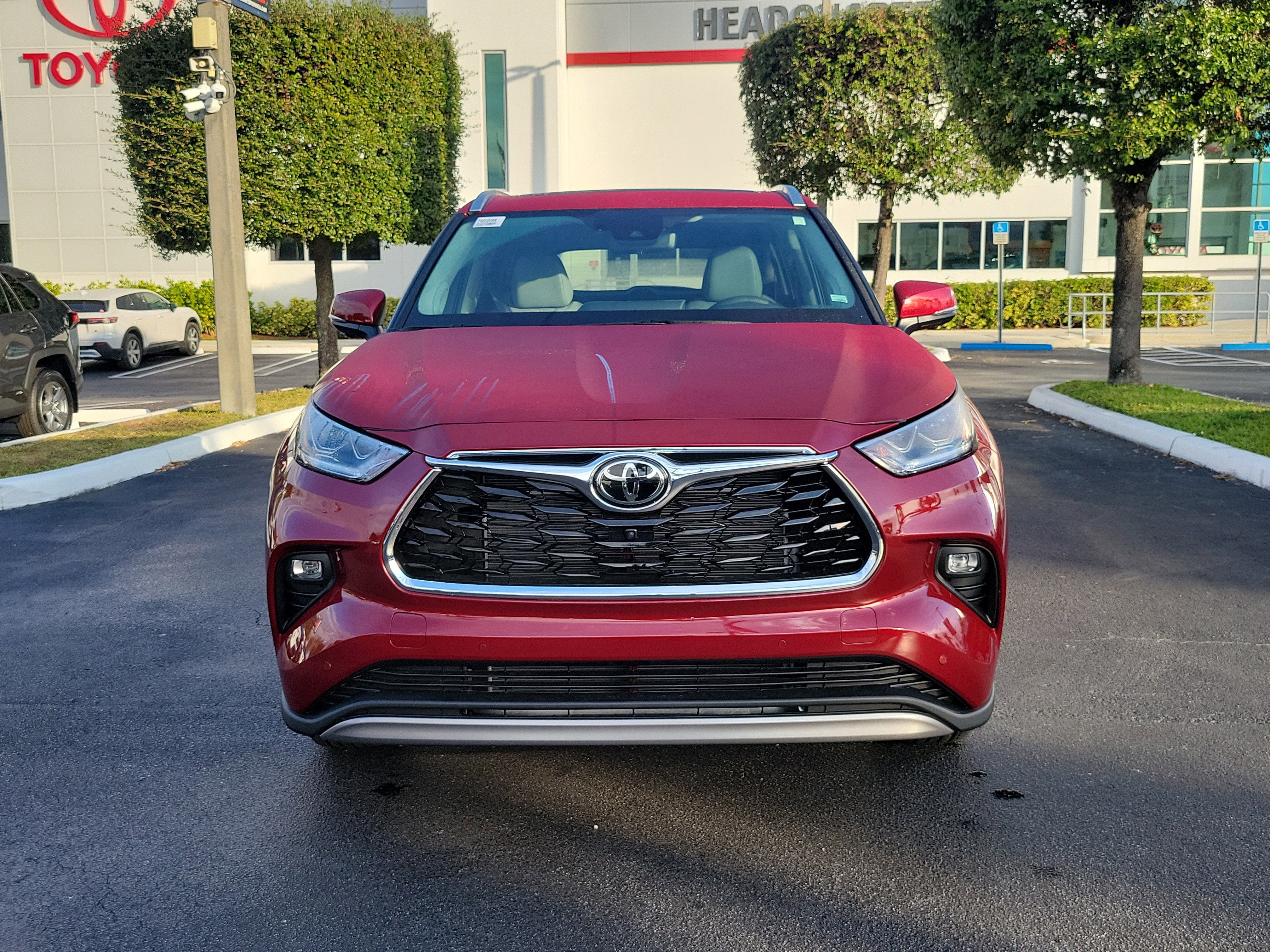 2026 Toyota Highlander Platinum