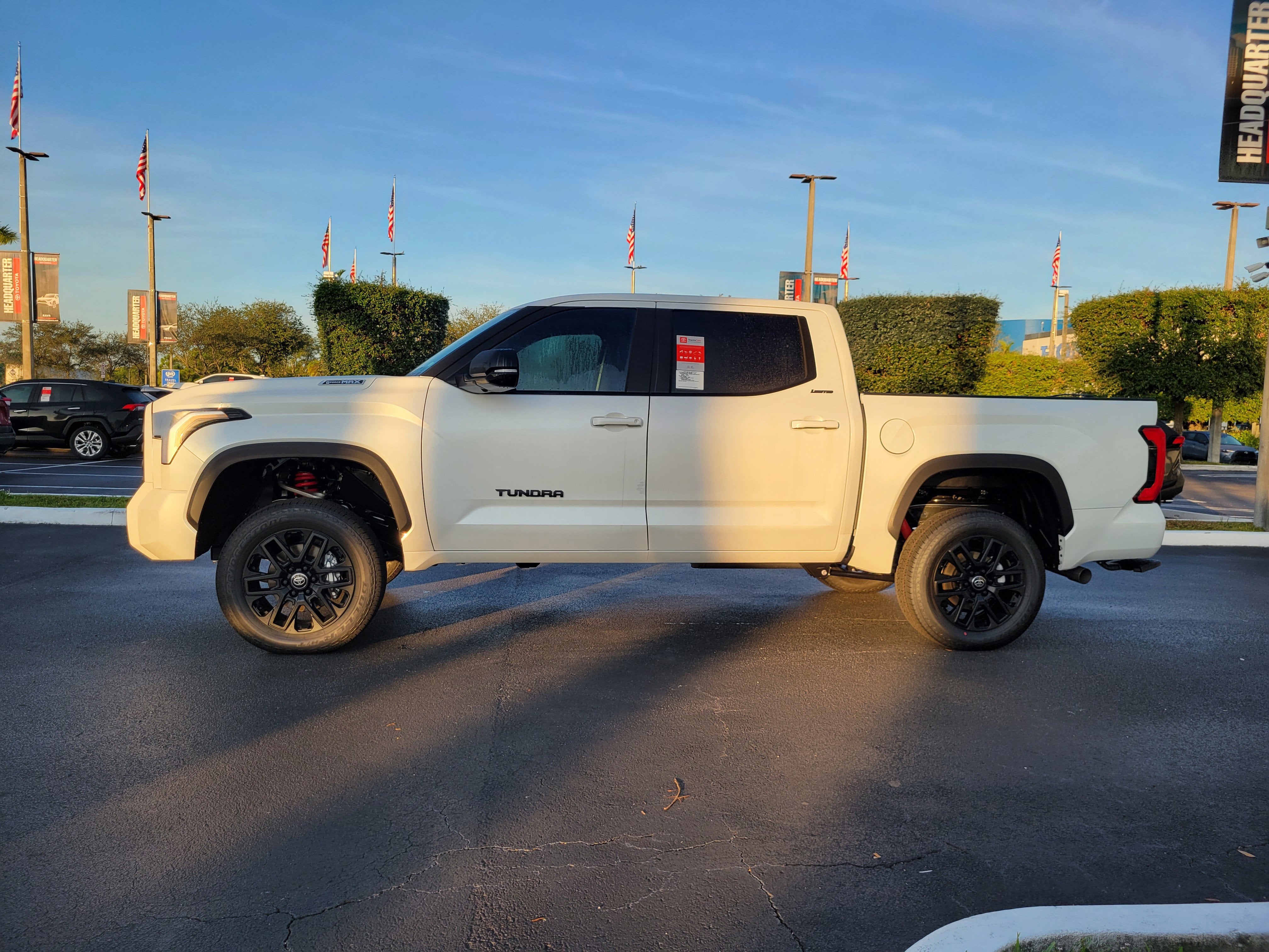 2026 Toyota Tundra i-FORCE MAX Limited i-FORCE MAX