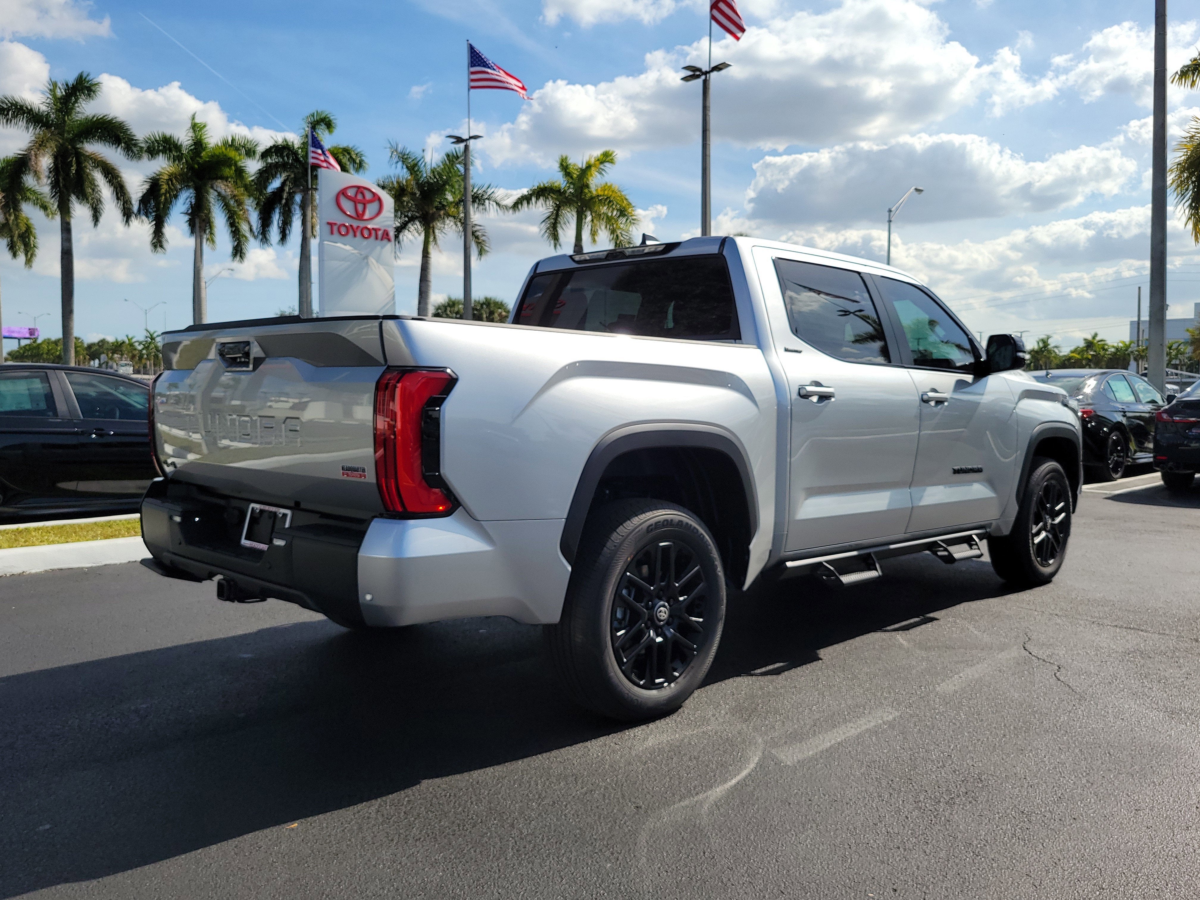 2026 Toyota Tundra i-FORCE MAX Limited i-FORCE MAX