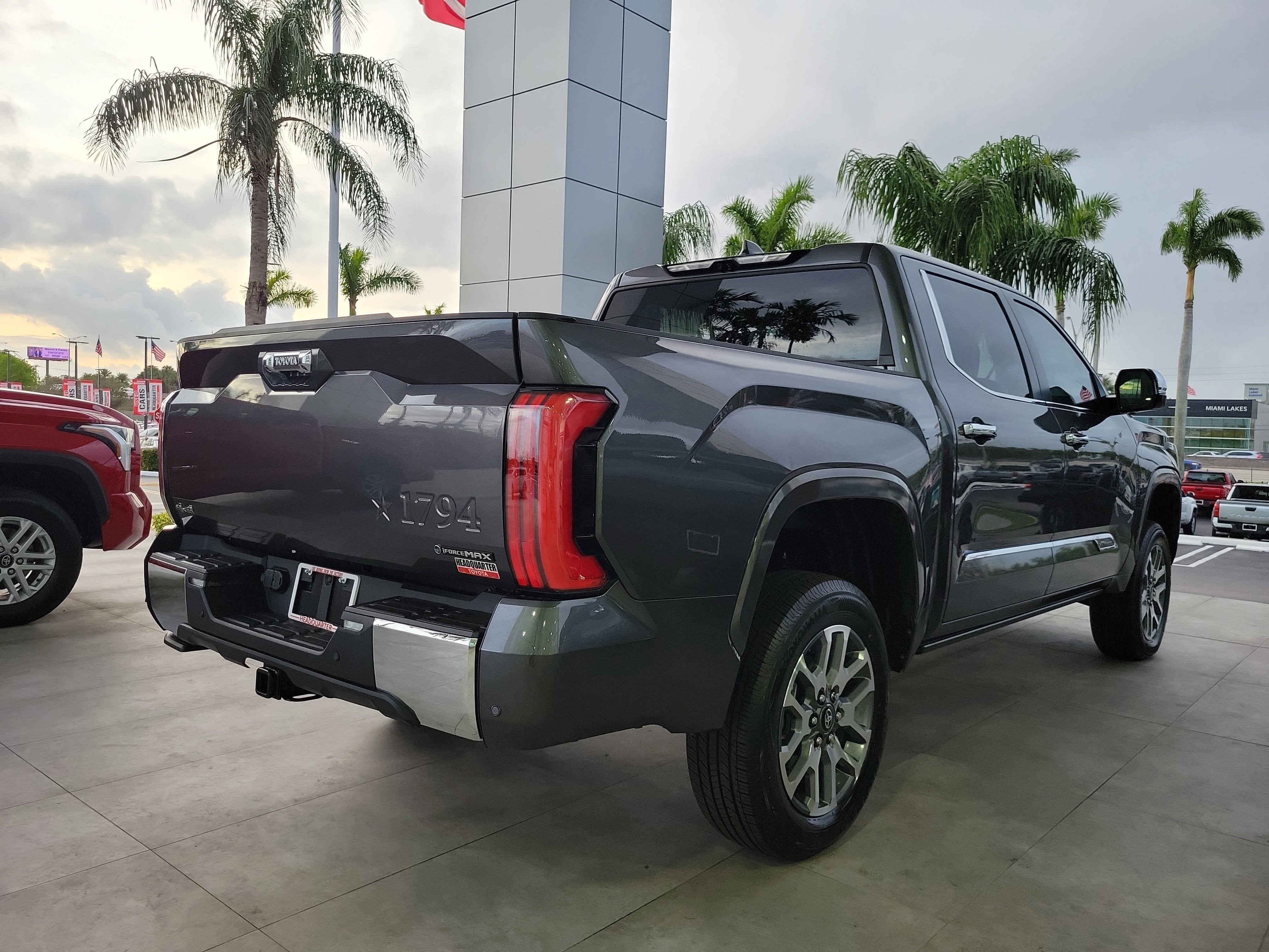 2026 Toyota Tundra i-FORCE MAX 1794 Edition i-FORCE MAX
