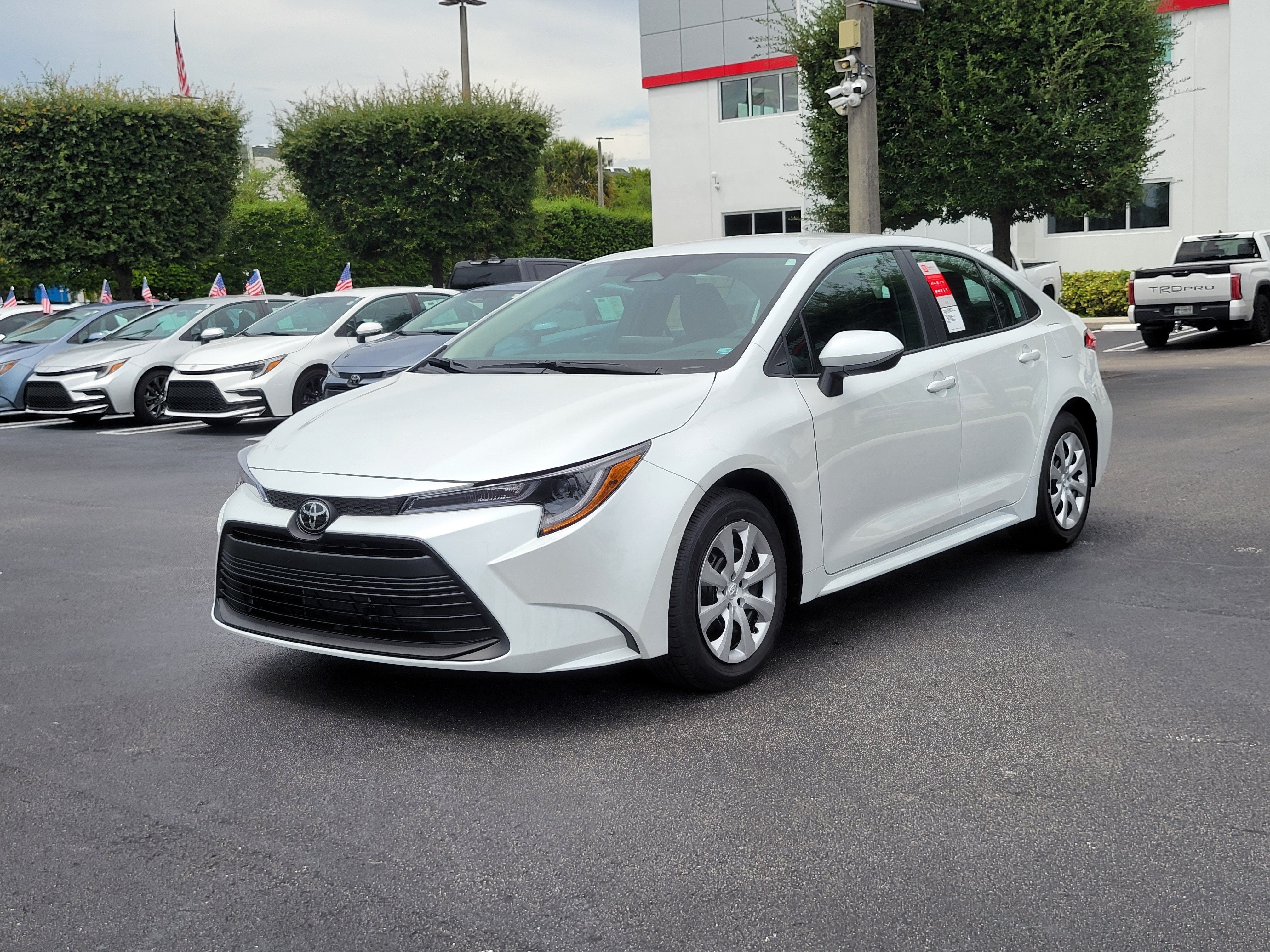 2027 Toyota Corolla LE