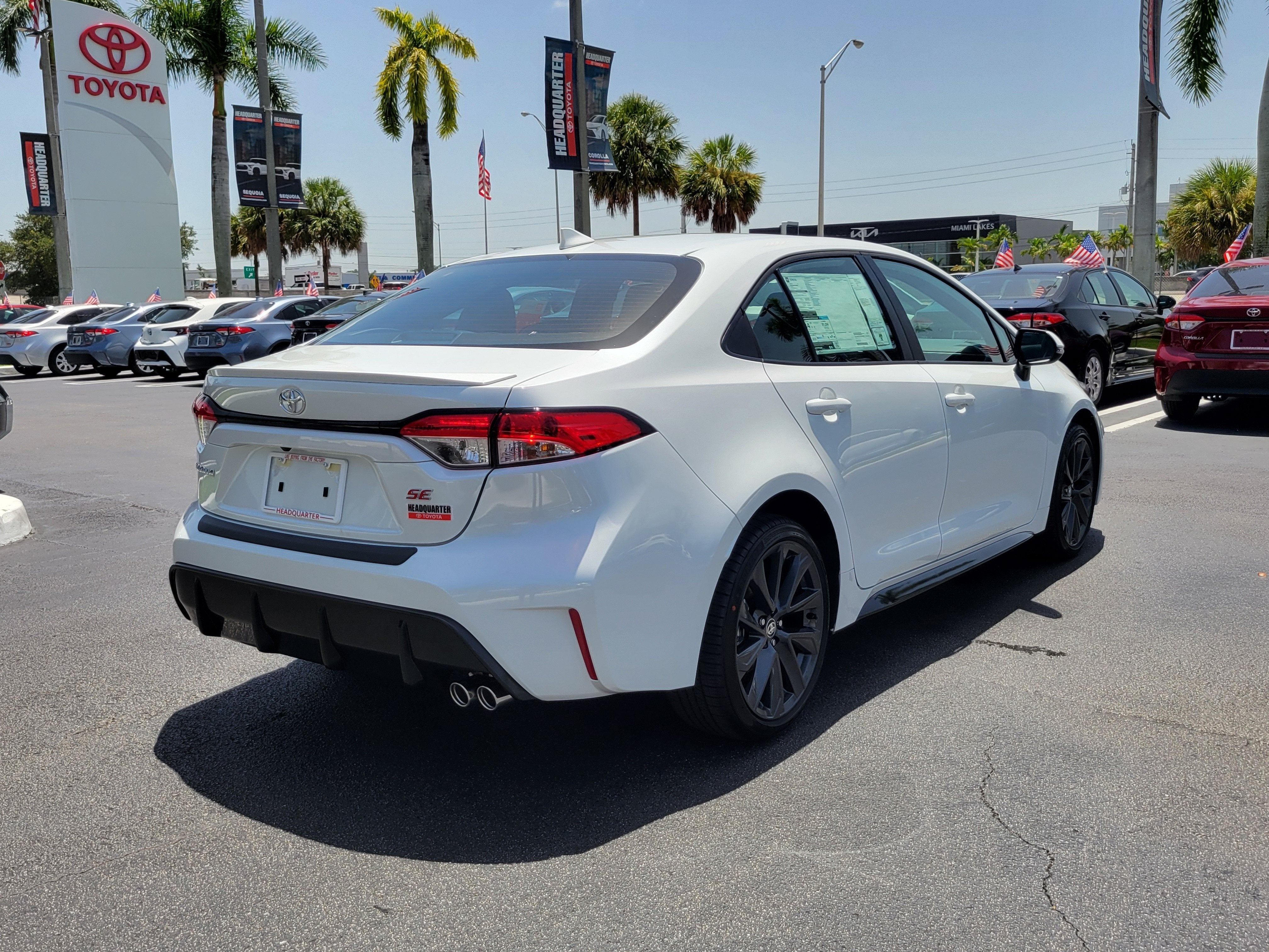 2027 Toyota Corolla SE