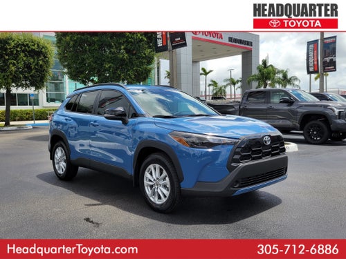 2026 Toyota Corolla Cross LE