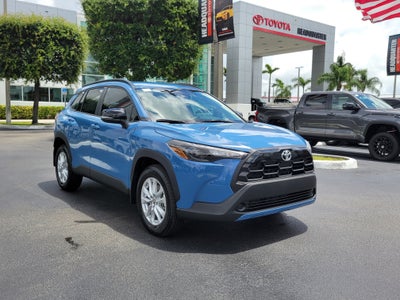 2026 Toyota Corolla Cross LE