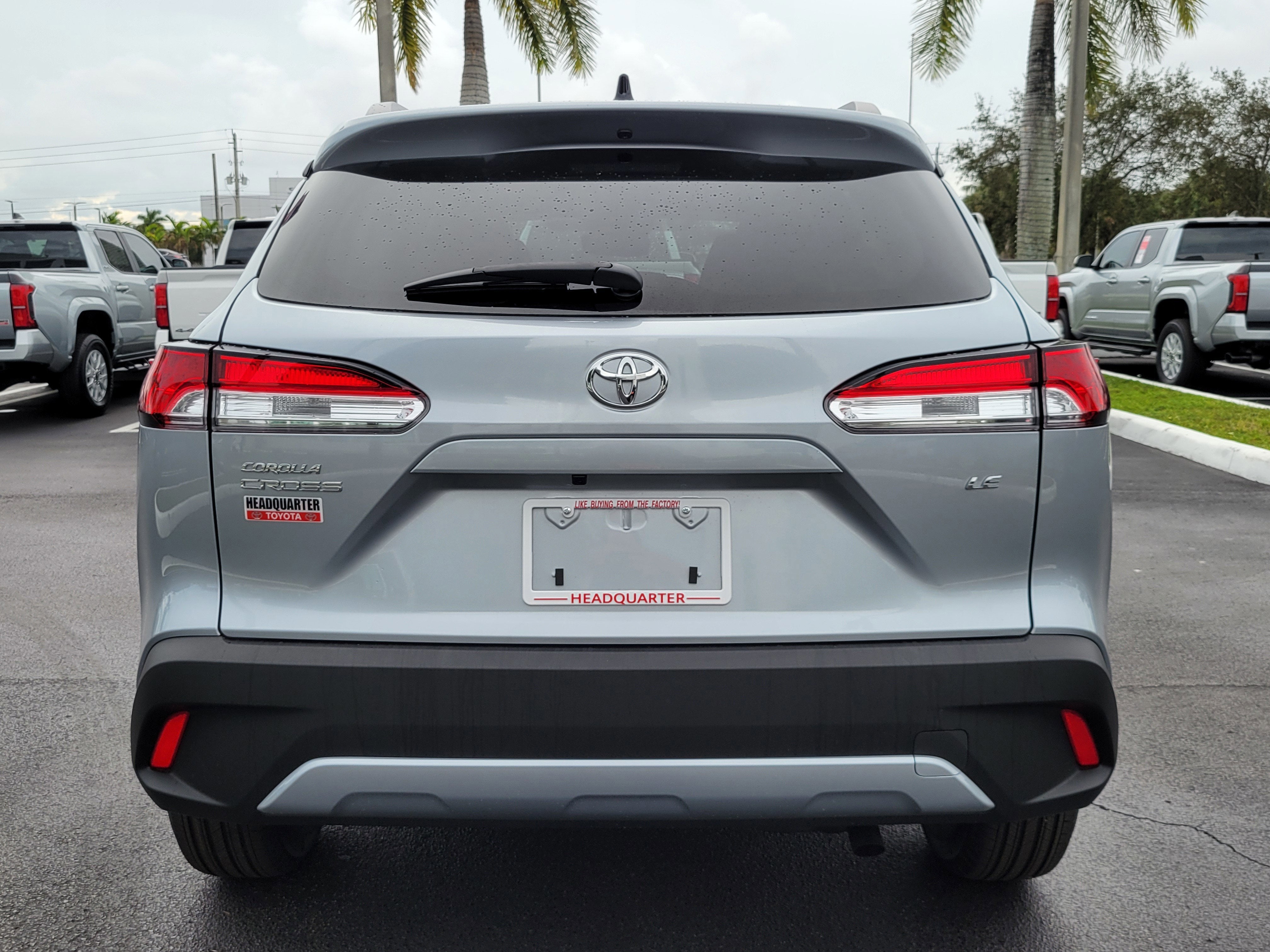 2026 Toyota Corolla Cross LE