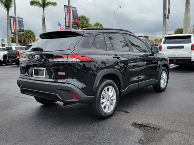 2026 Toyota Corolla Cross LE