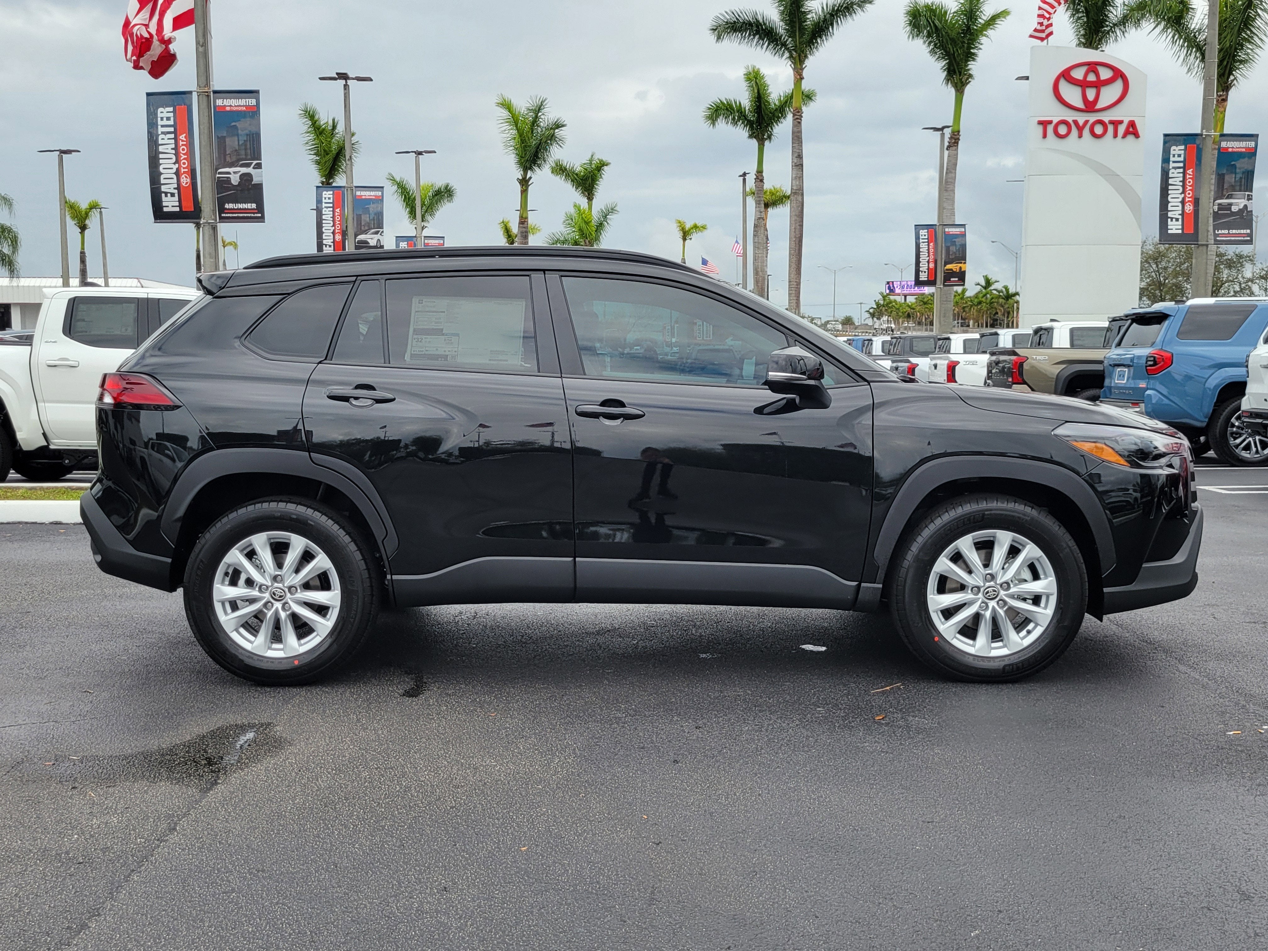 2026 Toyota Corolla Cross LE