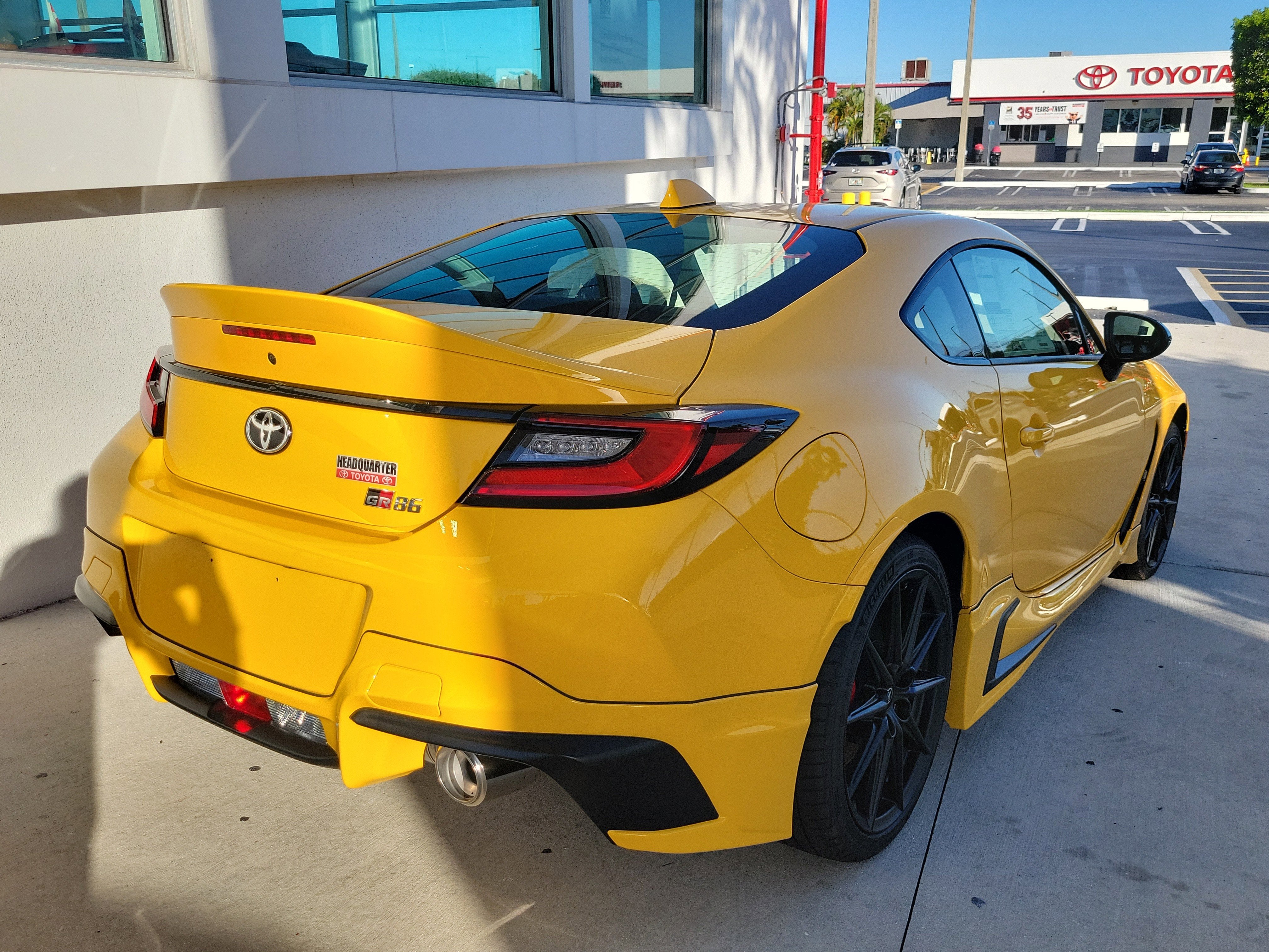 2026 Toyota GR86 GR86 Yuzu Edition