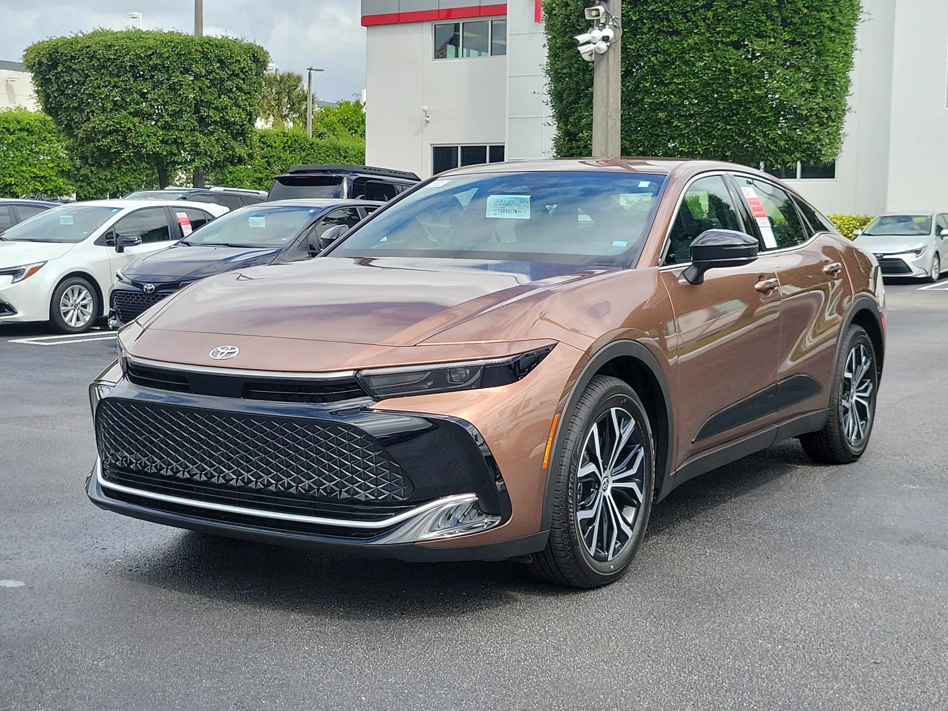 2026 Toyota Toyota Crown XLE