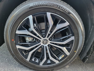 2026 Toyota Toyota Crown Signia XLE