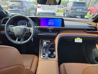 2026 Toyota Toyota Crown Signia Limited