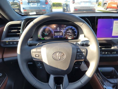 2026 Toyota Toyota Crown Signia XLE