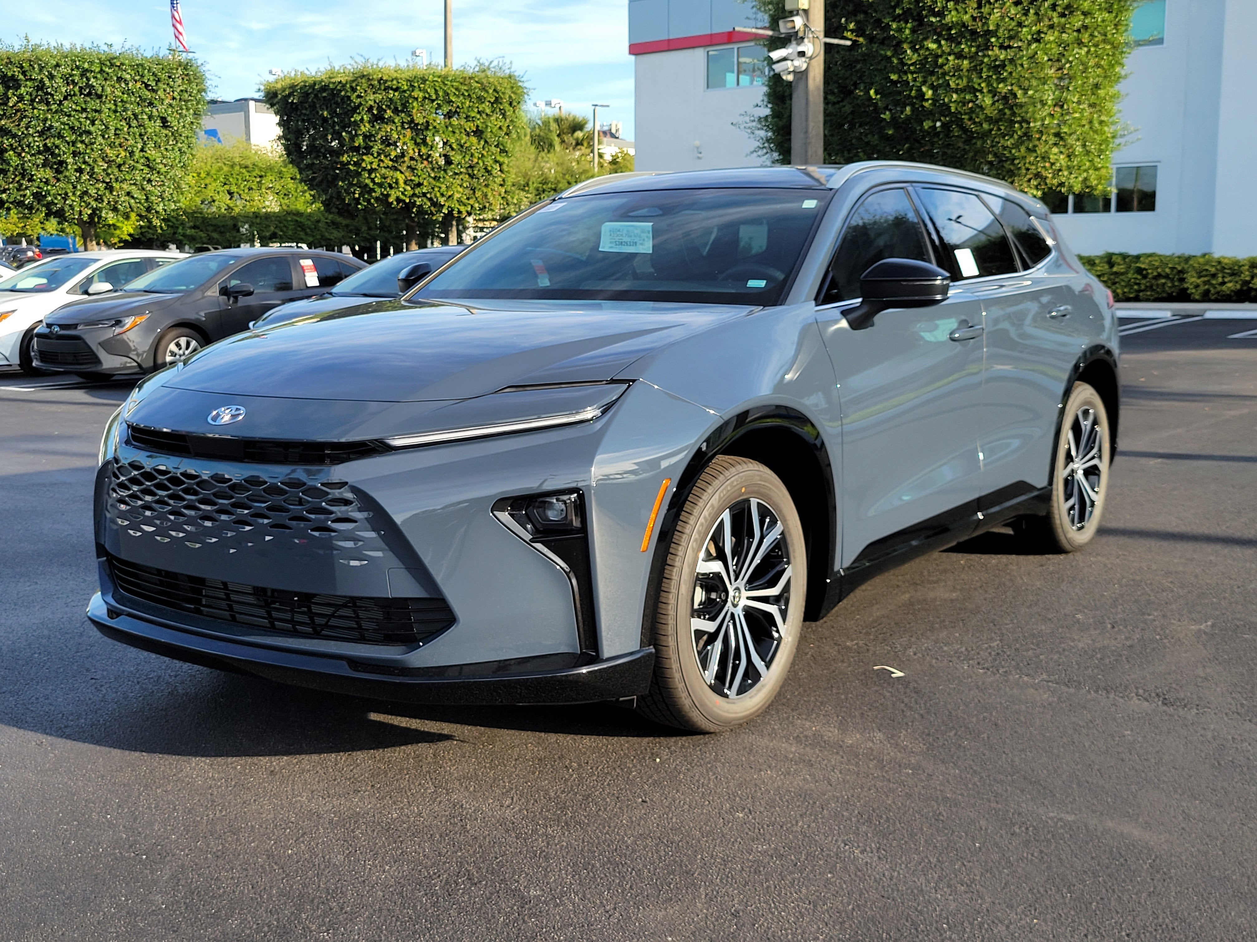 2026 Toyota Crown Signia XLE