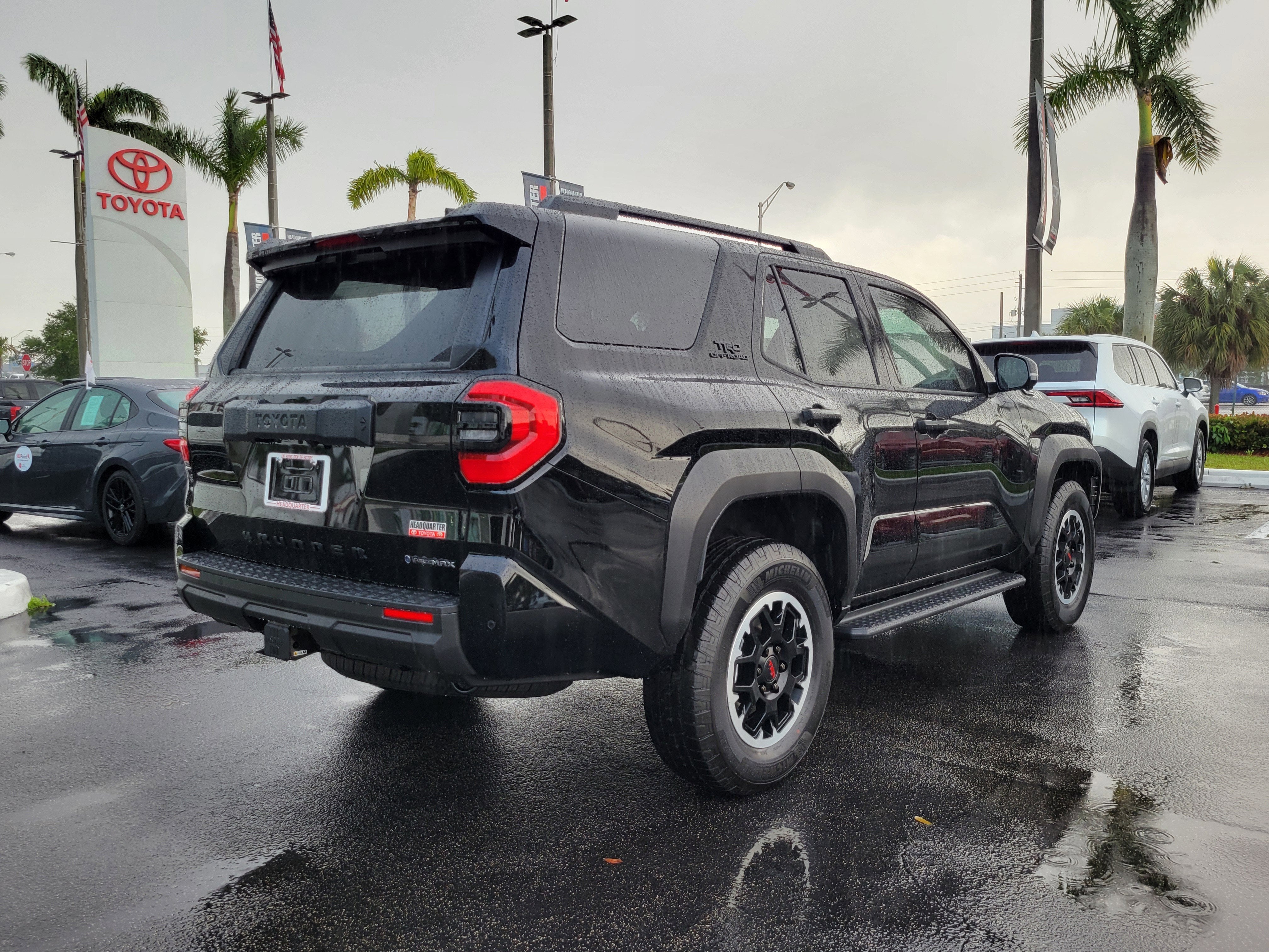 2026 Toyota 4Runner i-FORCE MAX TRD Off-Road Premium i-FORCE MAX