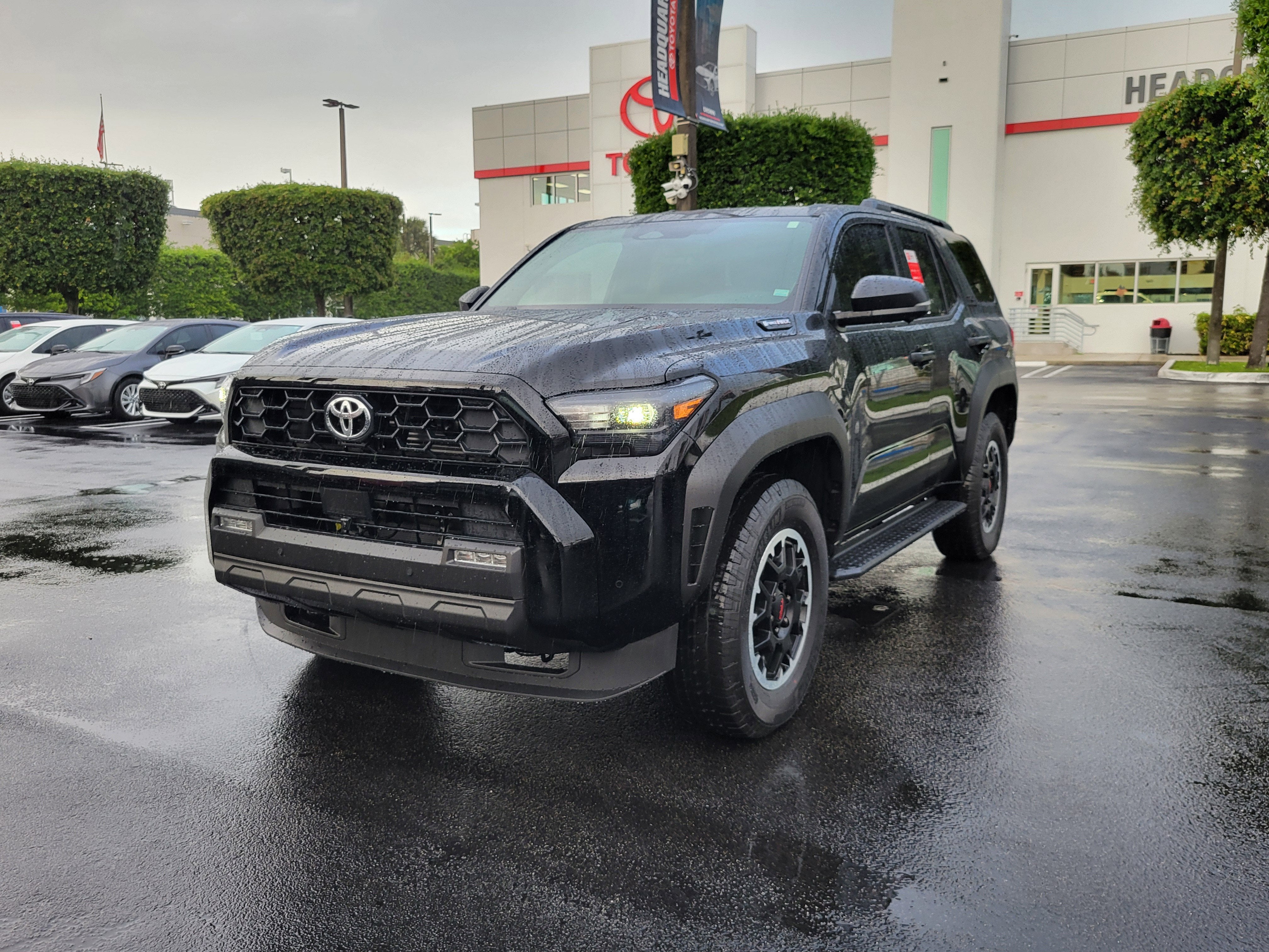 2026 Toyota 4Runner i-FORCE MAX TRD Off-Road Premium i-FORCE MAX