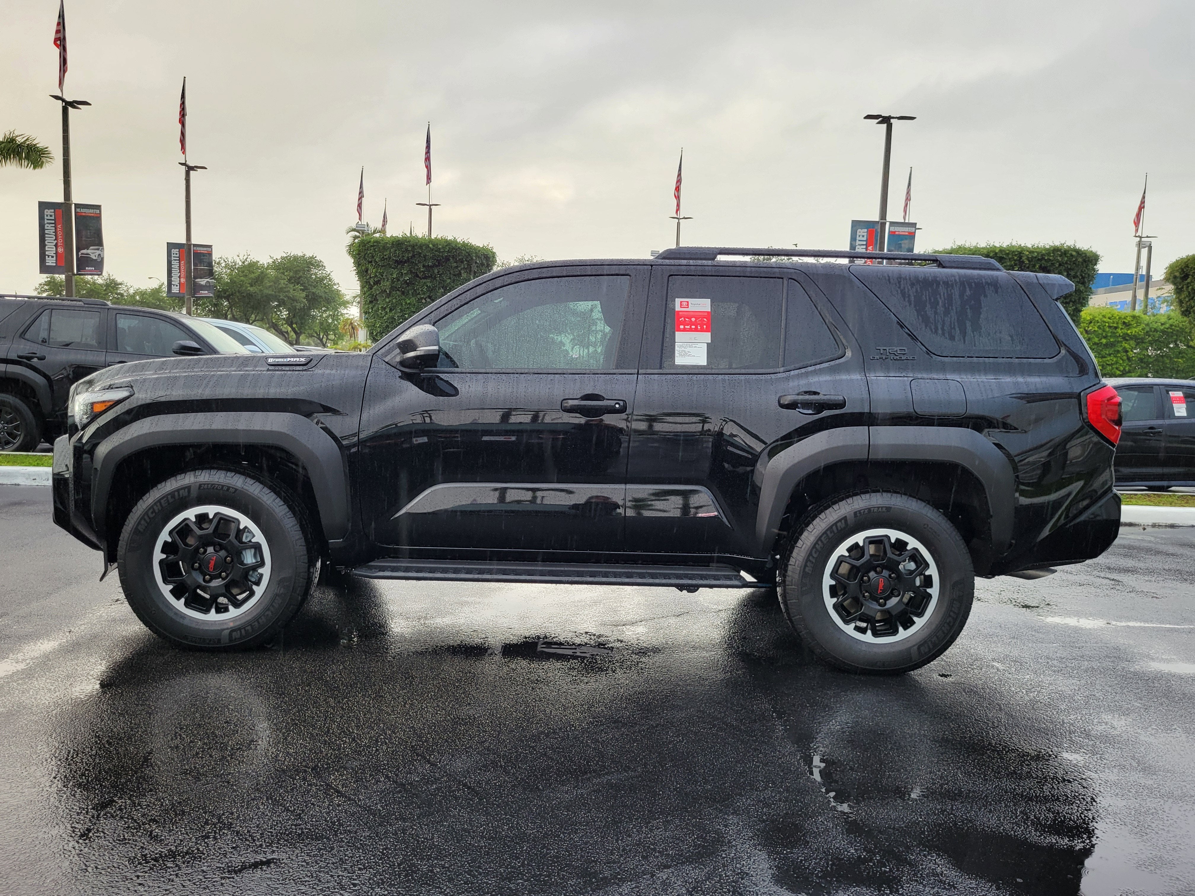 2026 Toyota 4Runner i-FORCE MAX TRD Off-Road Premium i-FORCE MAX