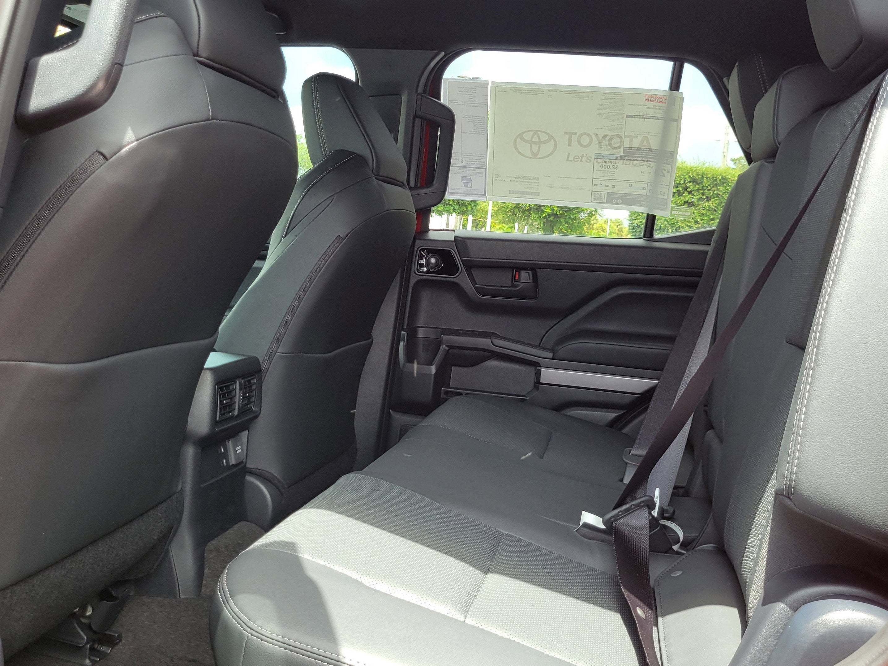 2025 Toyota 4Runner i-FORCE MAX TRD Off-Road Premium i-FORCE MAX