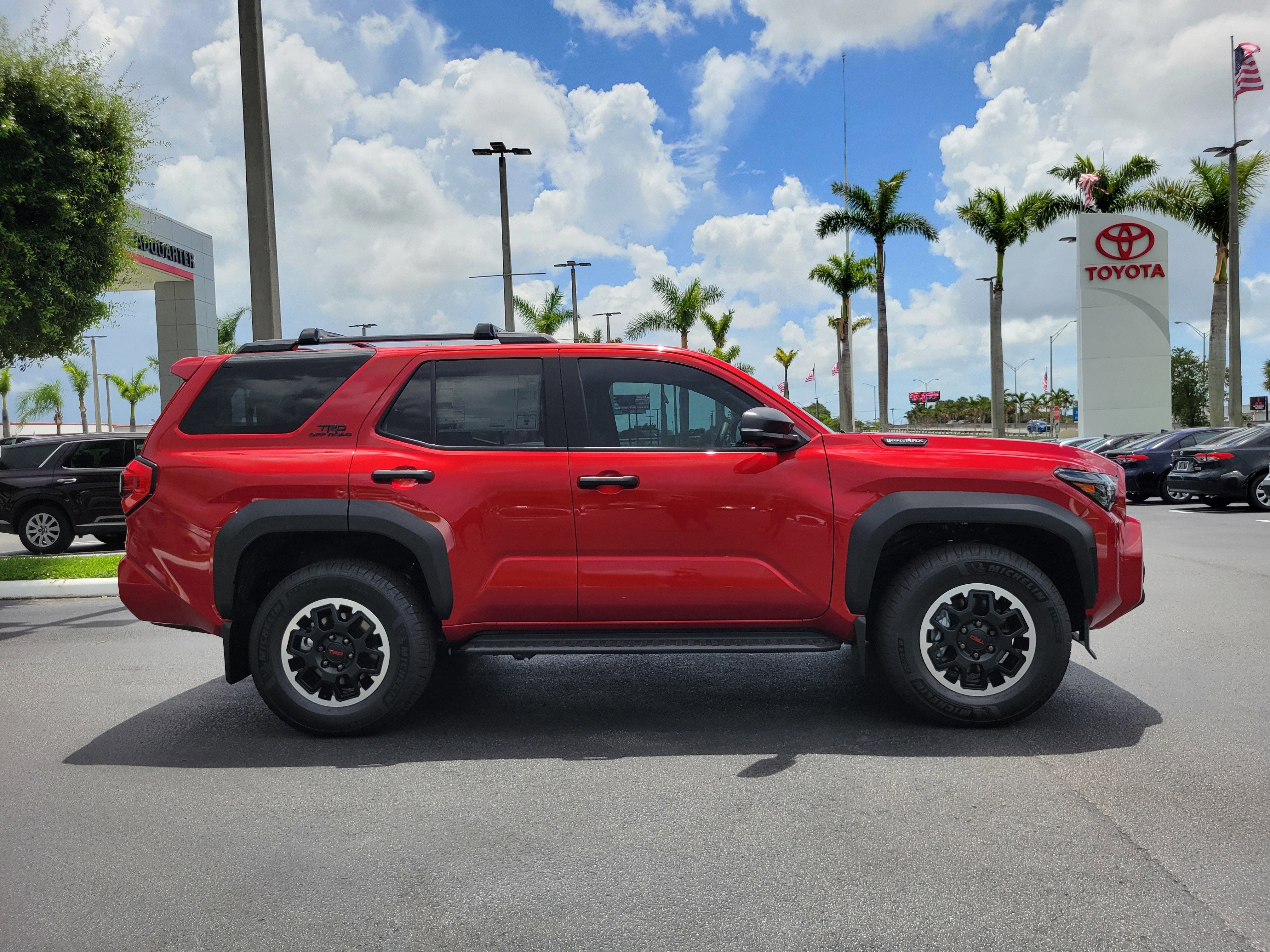 2026 Toyota 4Runner i-FORCE MAX TRD Off-Road Premium i-FORCE MAX