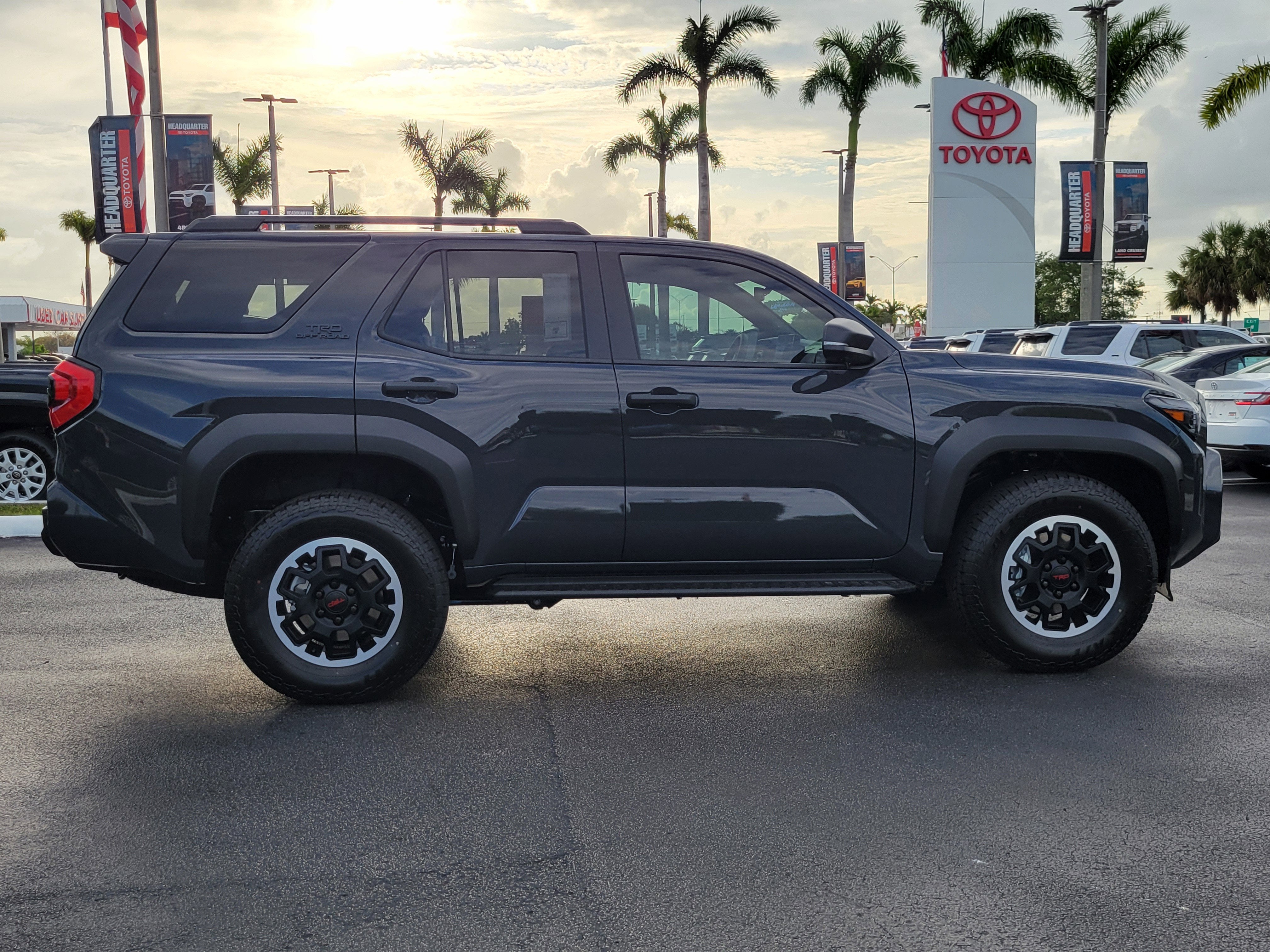 2026 Toyota 4Runner i-FORCE MAX TRD Off-Road Premium i-FORCE MAX