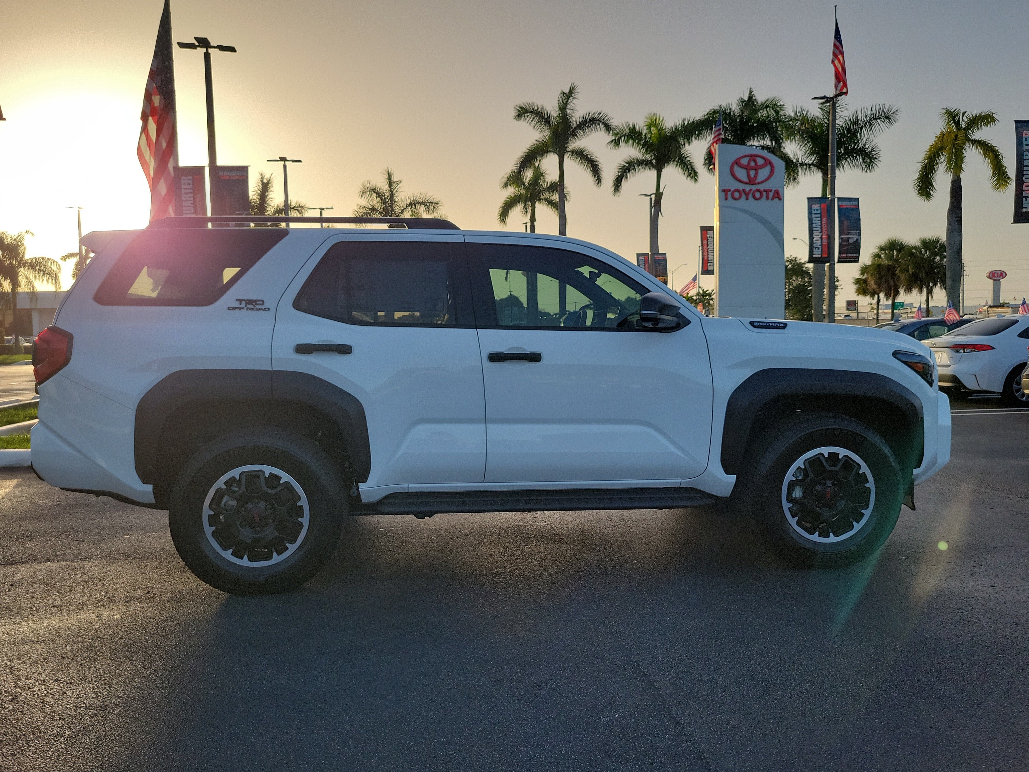 2026 Toyota 4Runner i-FORCE MAX TRD Off-Road Premium i-FORCE MAX