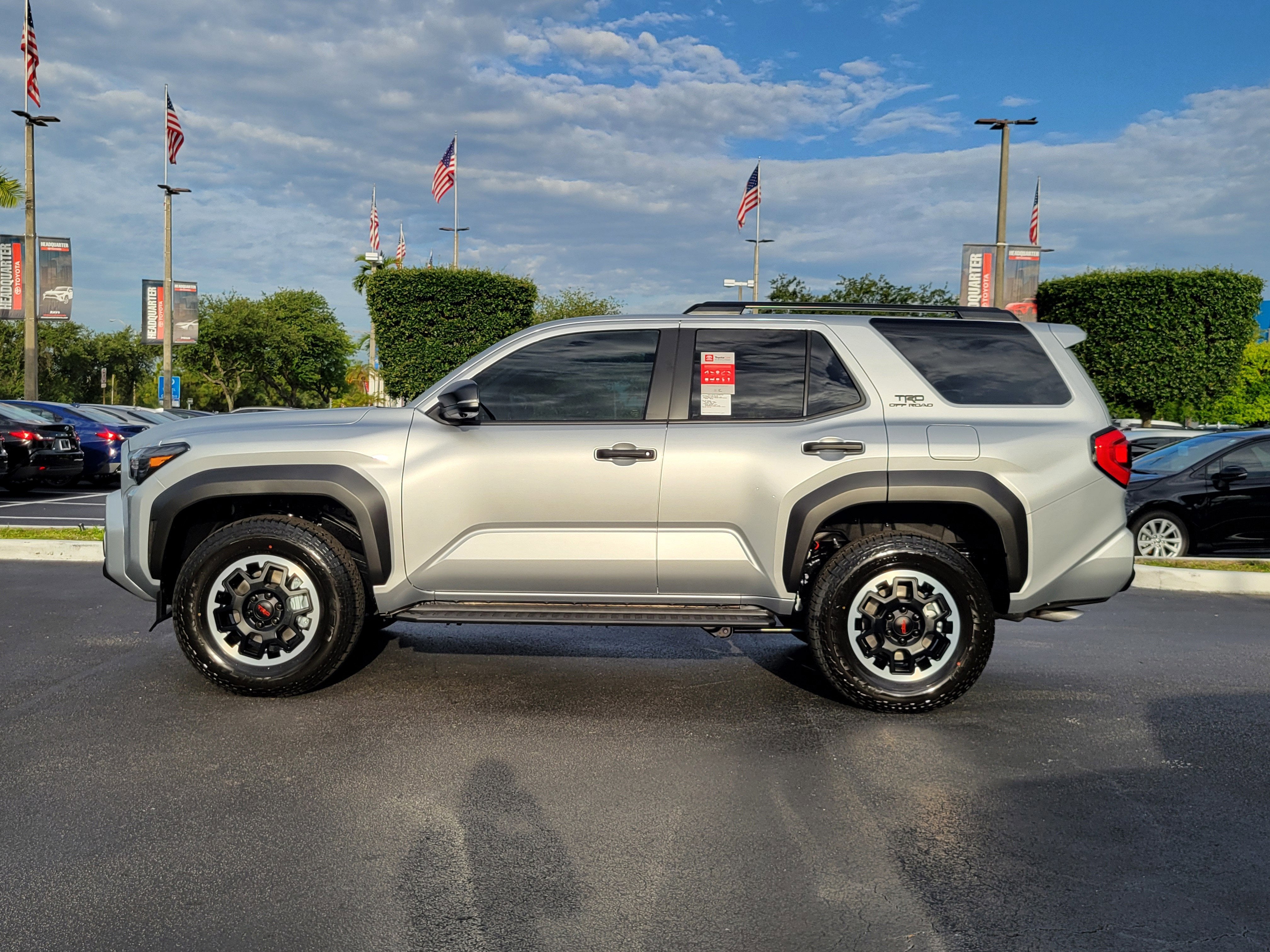2026 Toyota 4Runner i-FORCE MAX TRD Off-Road Premium i-FORCE MAX