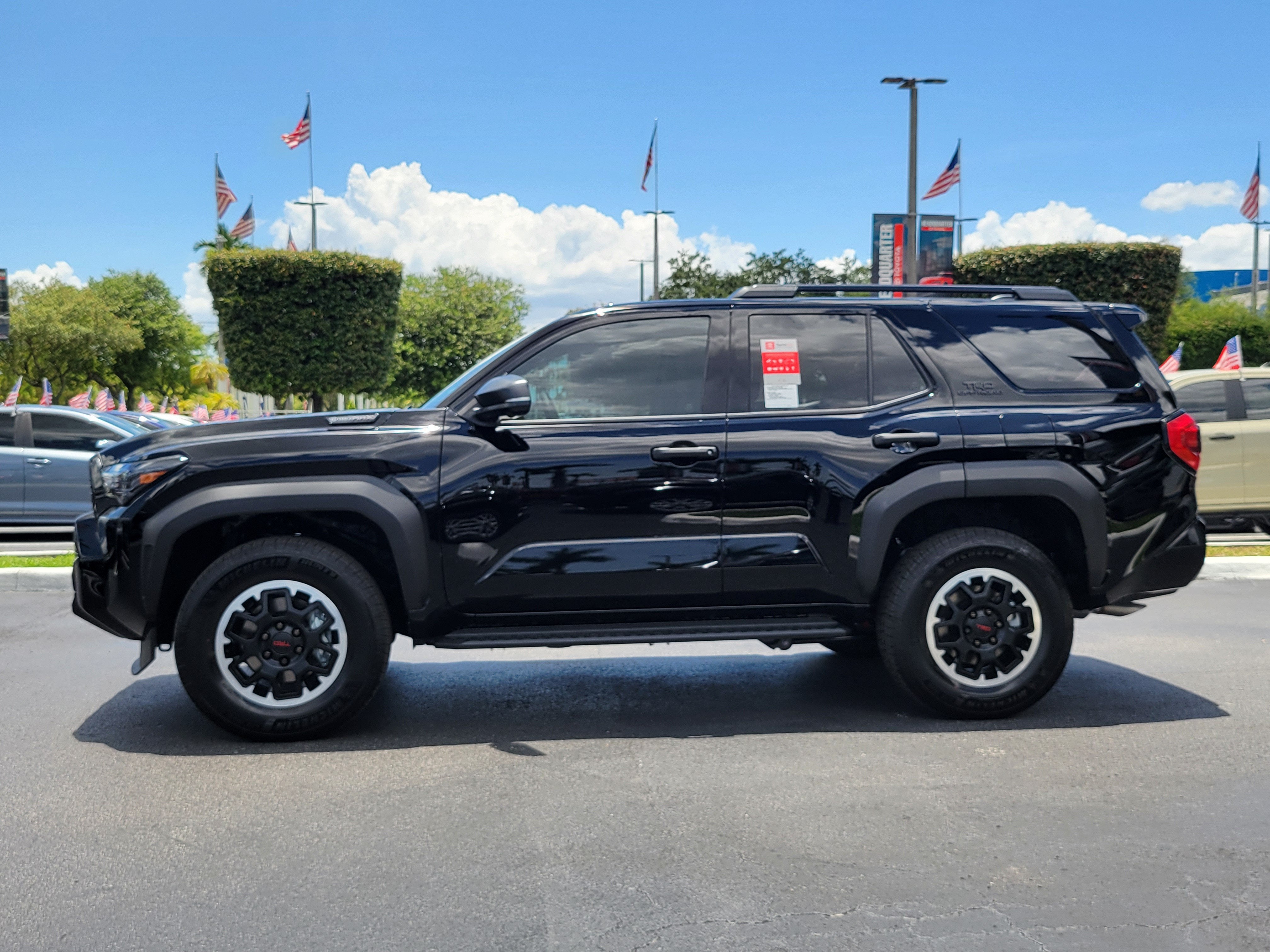 2026 Toyota 4Runner i-FORCE MAX TRD Off-Road Premium i-FORCE MAX