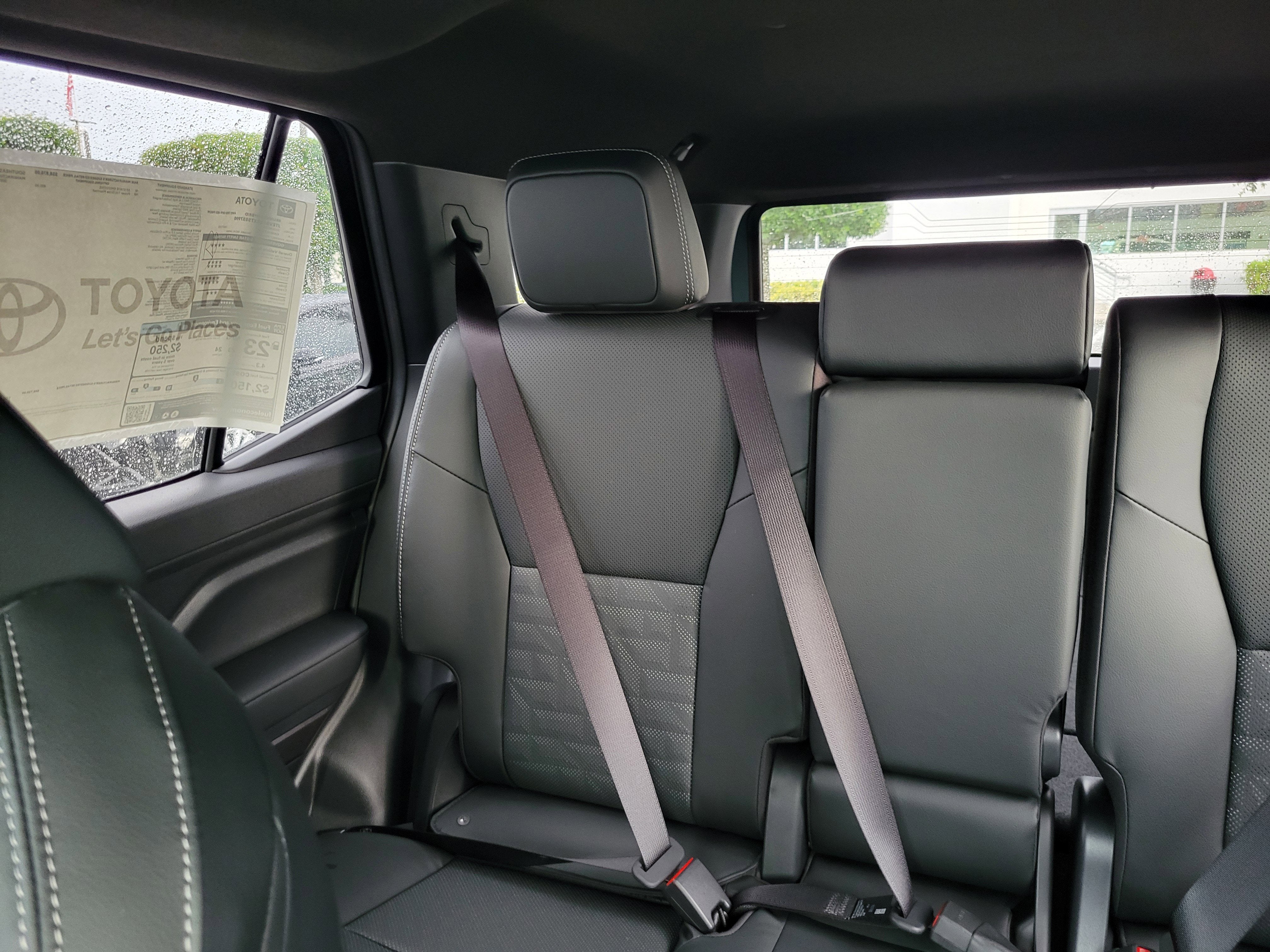 2026 Toyota 4Runner i-FORCE MAX TRD Off-Road Premium i-FORCE MAX