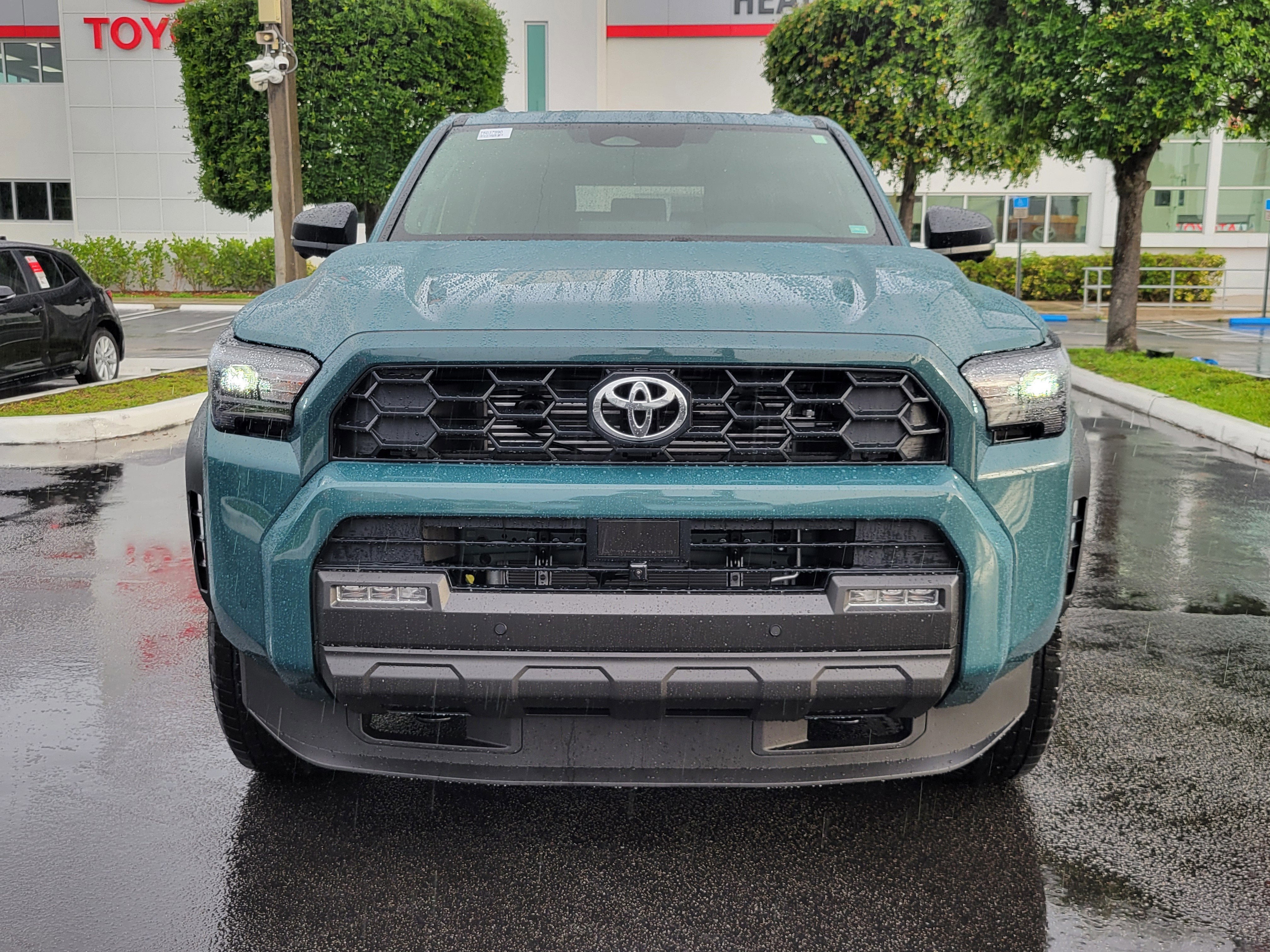2026 Toyota 4Runner i-FORCE MAX TRD Off-Road Premium i-FORCE MAX