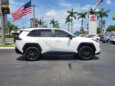 2026 Toyota RAV4 SE
