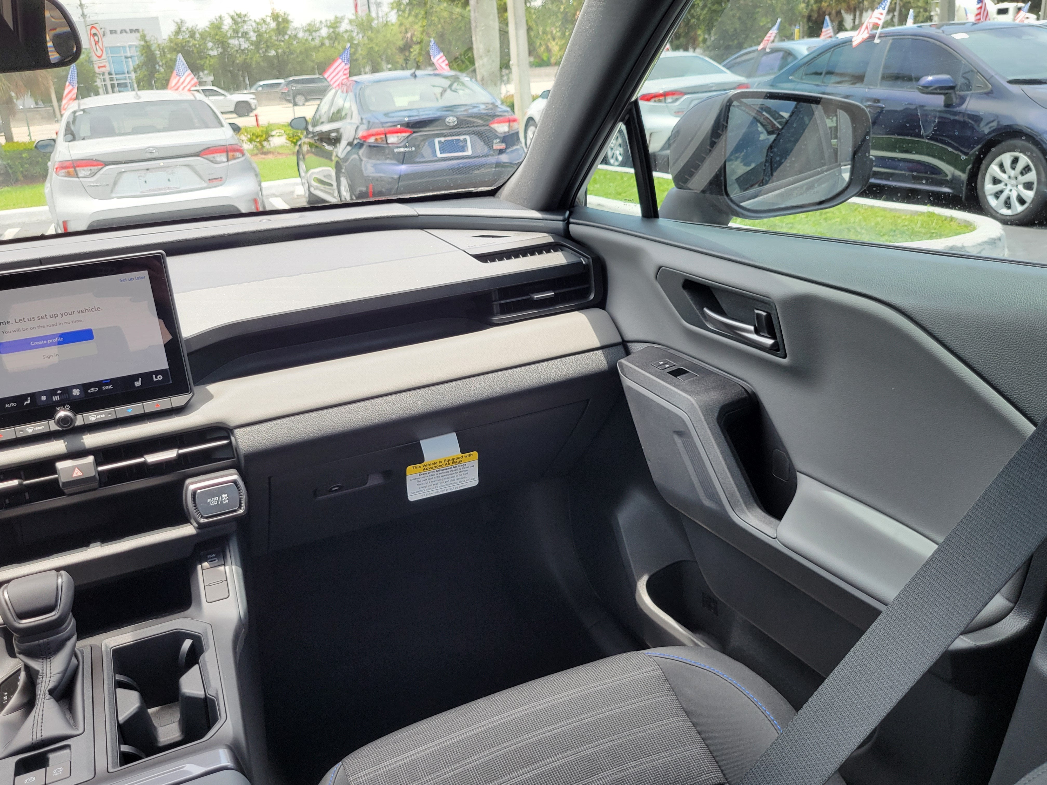 2026 Toyota RAV4 SE